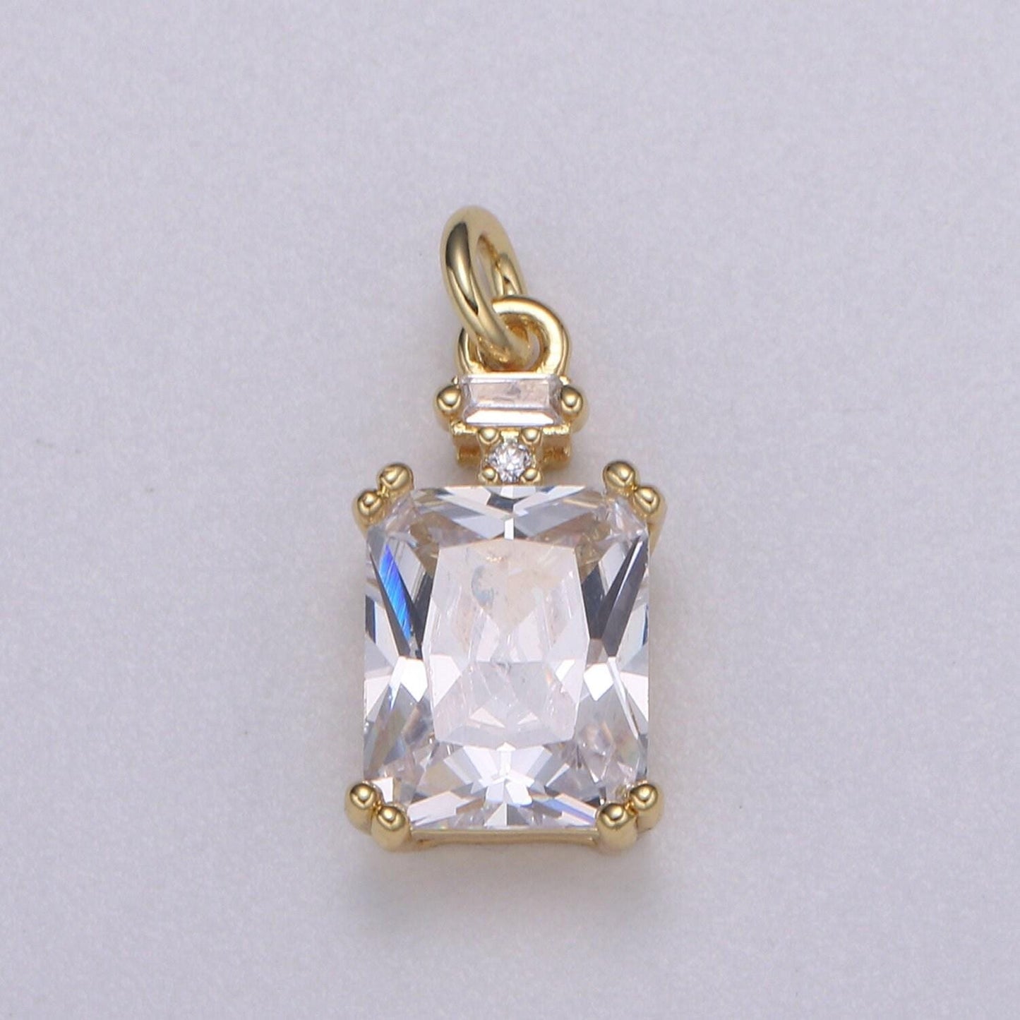 1x emerald cut charm gold pendant, solitaire cz charm for statement jewelry, sophisticate vintage design, e247