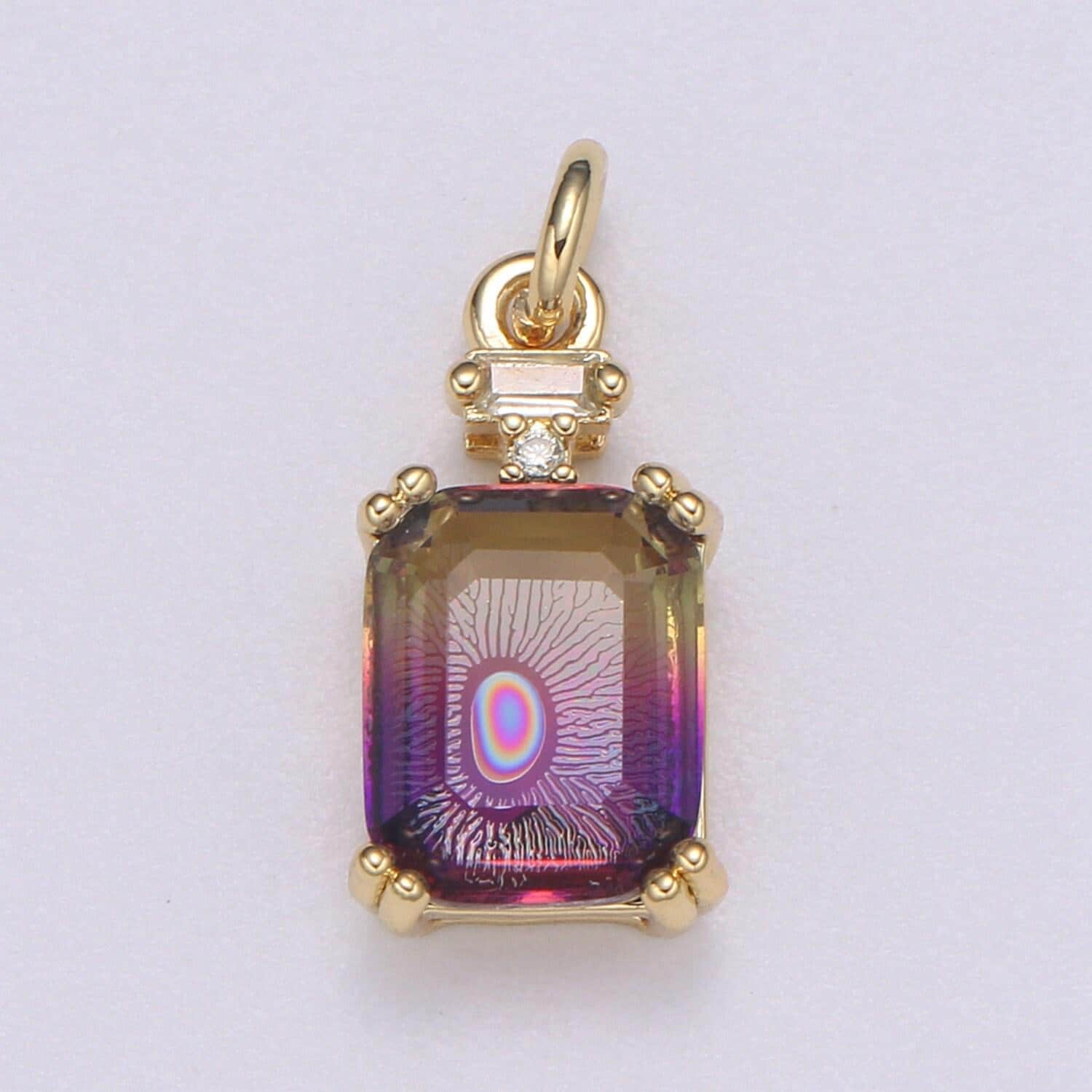 1x emerald cut charm gold pendant, solitaire cz charm for statement jewelry, sophisticate vintage design, e247