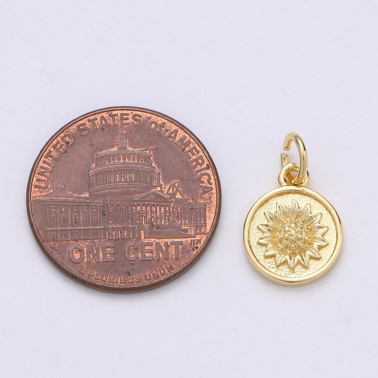 24k gold filled sunflower charm, petal sun flower pendant coin round disc charm for necklace bracelet earring component supply | e-67