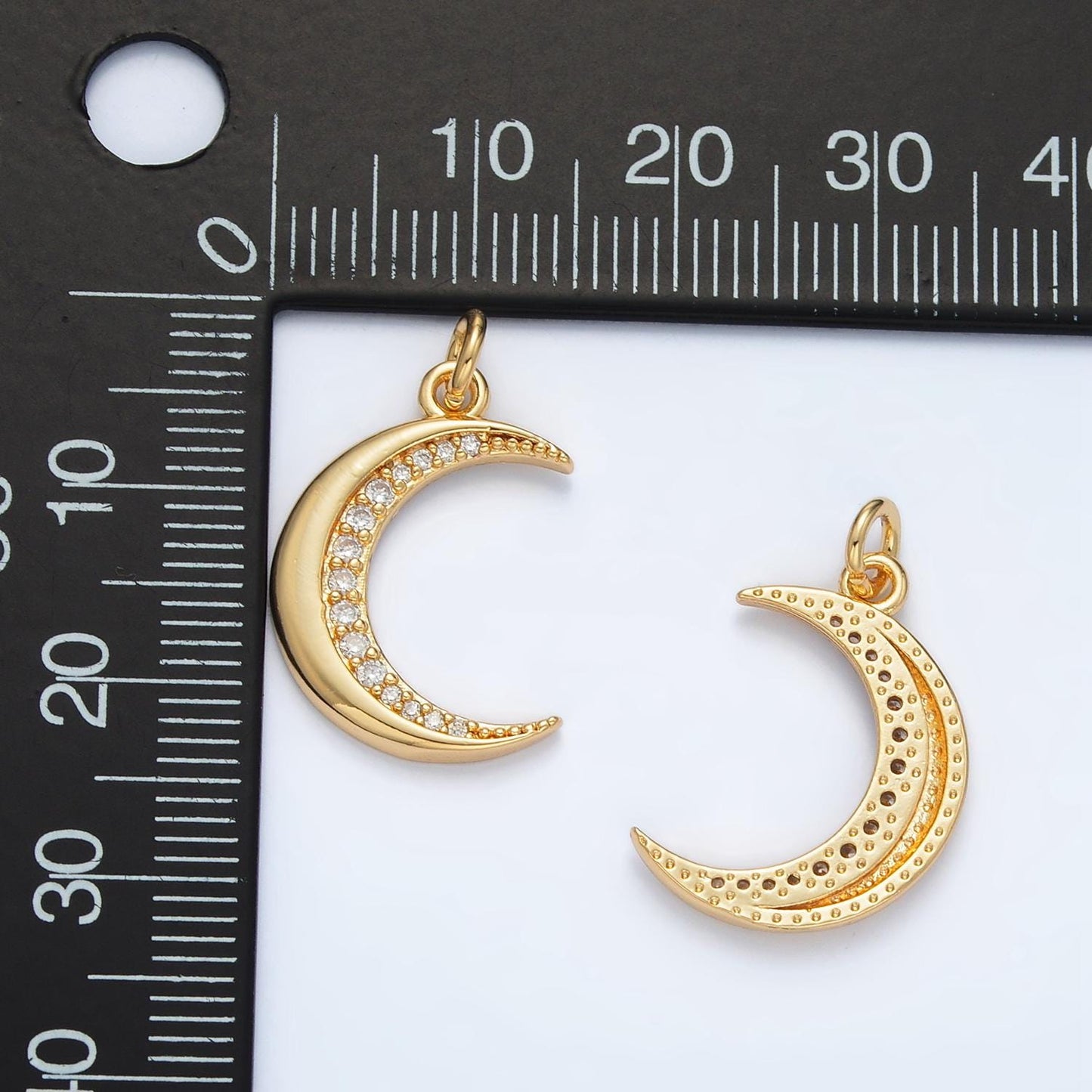 Halve cz paved celestial crescent moon charm | d-901