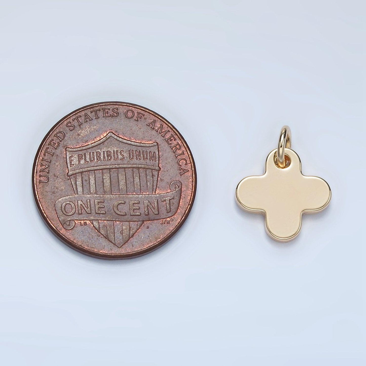 Gold flat 4 leaf clover 11mm lucky charm add-on | d-722