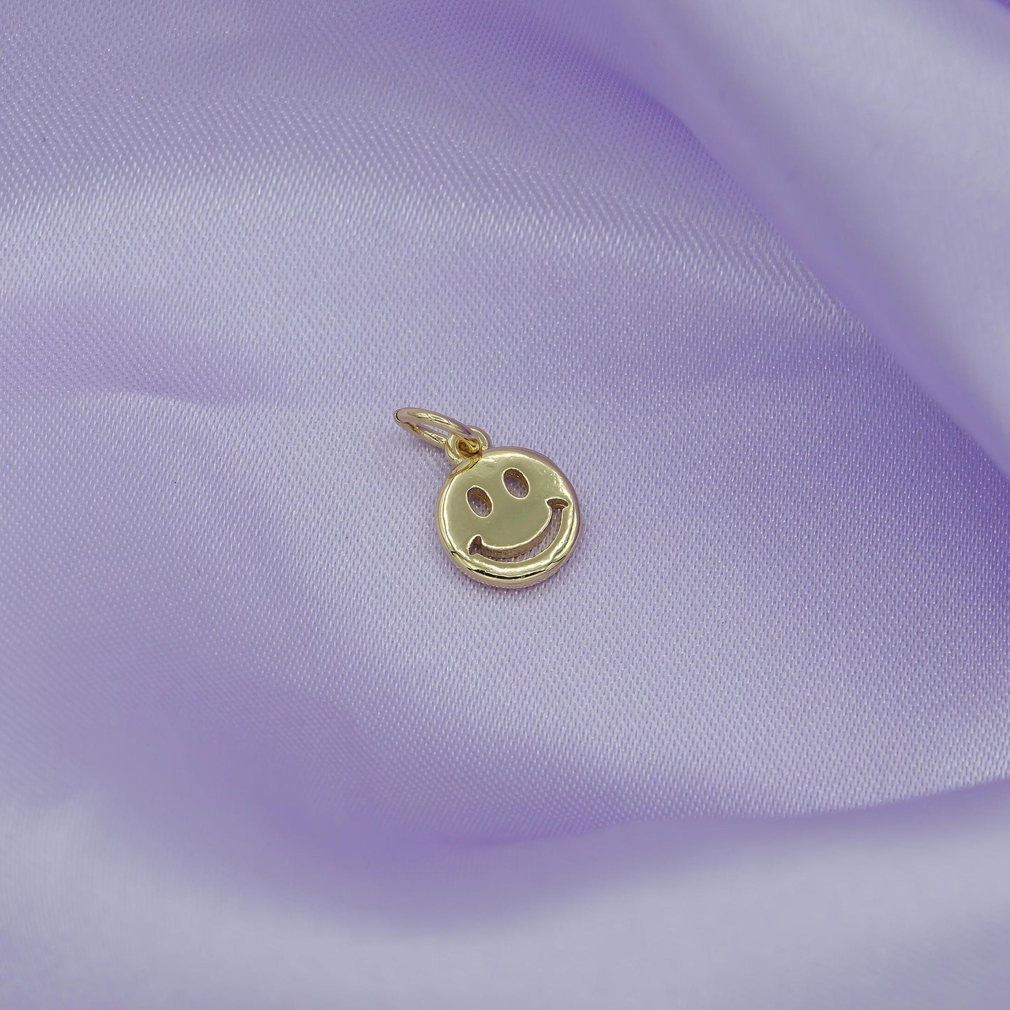 Mini gold happy face charm, double sided smile face charms,emoticon face in gold round dainty smile charm summer trend jewelry,d-651, d-697