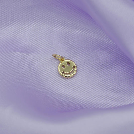 Mini gold happy face charm, double sided smile face charms,emoticon face in gold round dainty smile charm summer trend jewelry,d-651, d-697