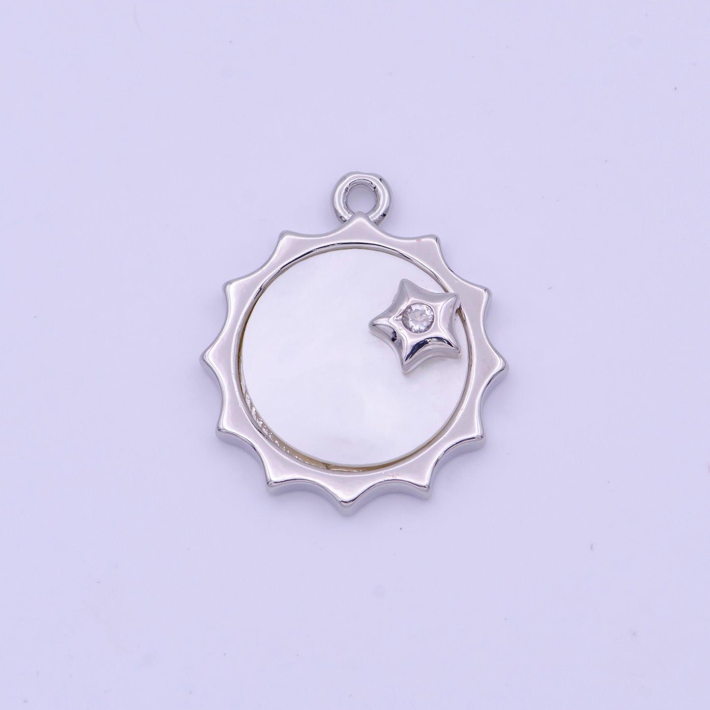 Dainty sun mother of pearl charm 20.8x17.9mm gold plated celestial charm pearl pendant for minimalist jewelry d-101