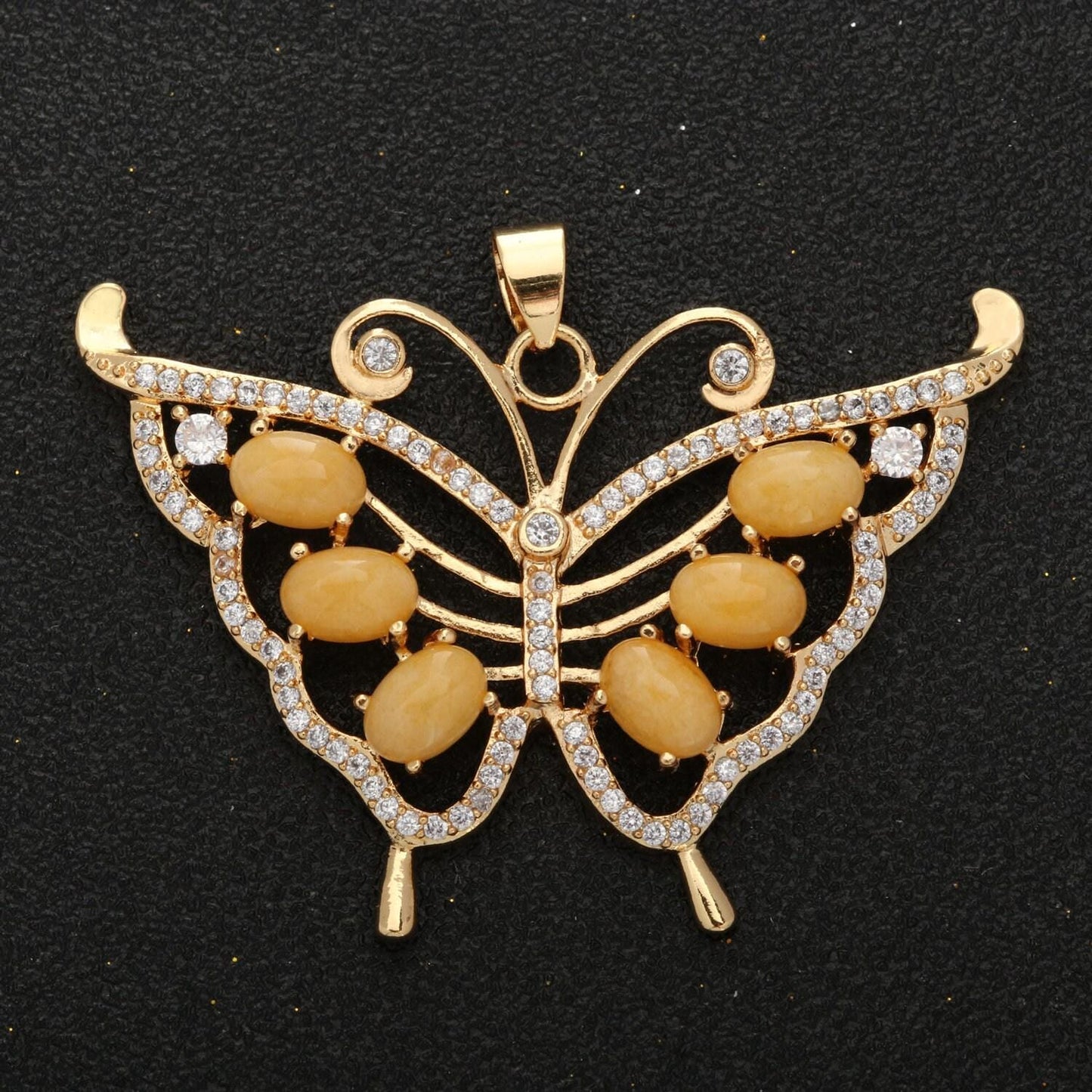 Butterfly jade charm 18k gold filed mariposa medallion charm monarch butterfly pendant for statement jewelry supply