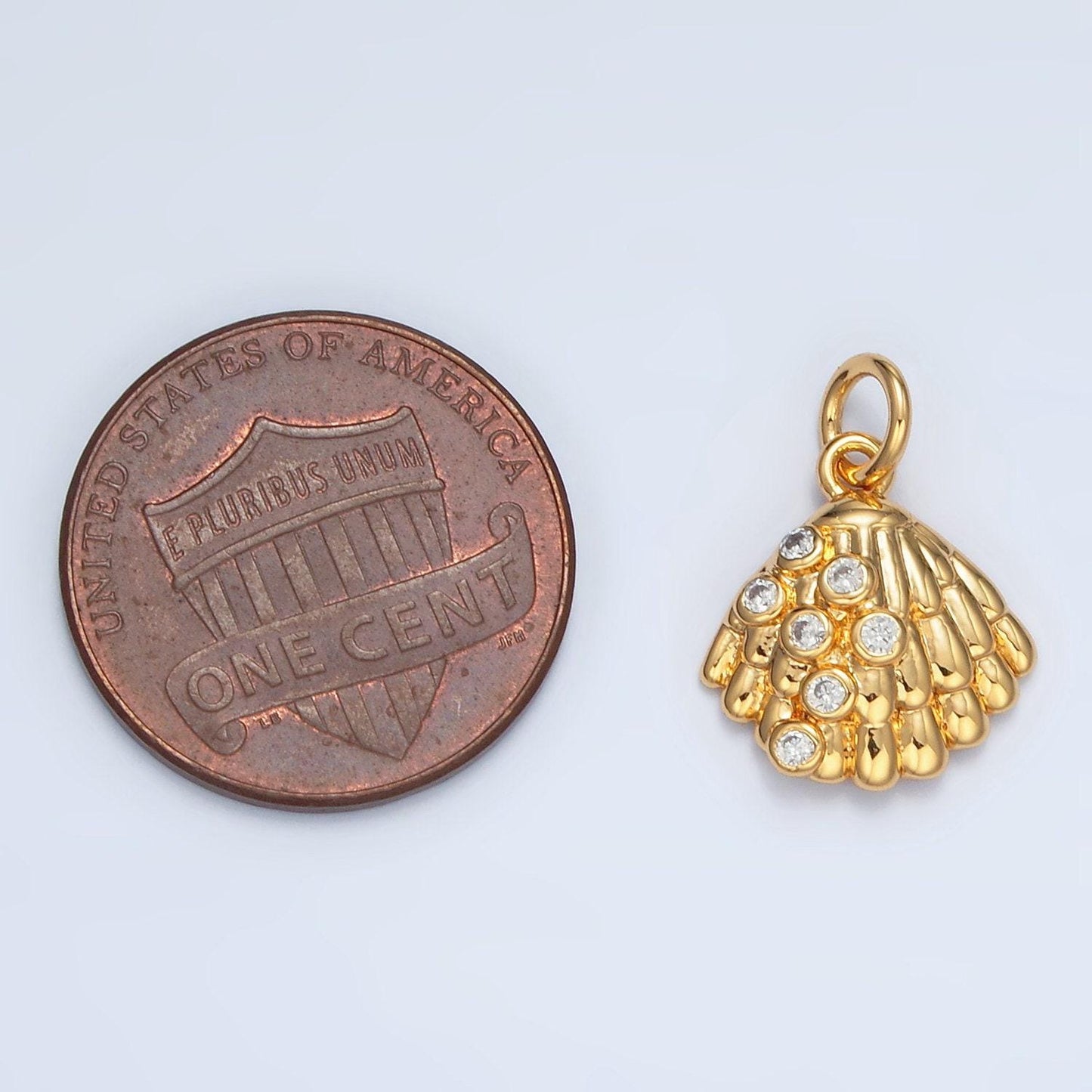 24k gold filled 15mm clam shell cz charm in gold & silver | ag-862