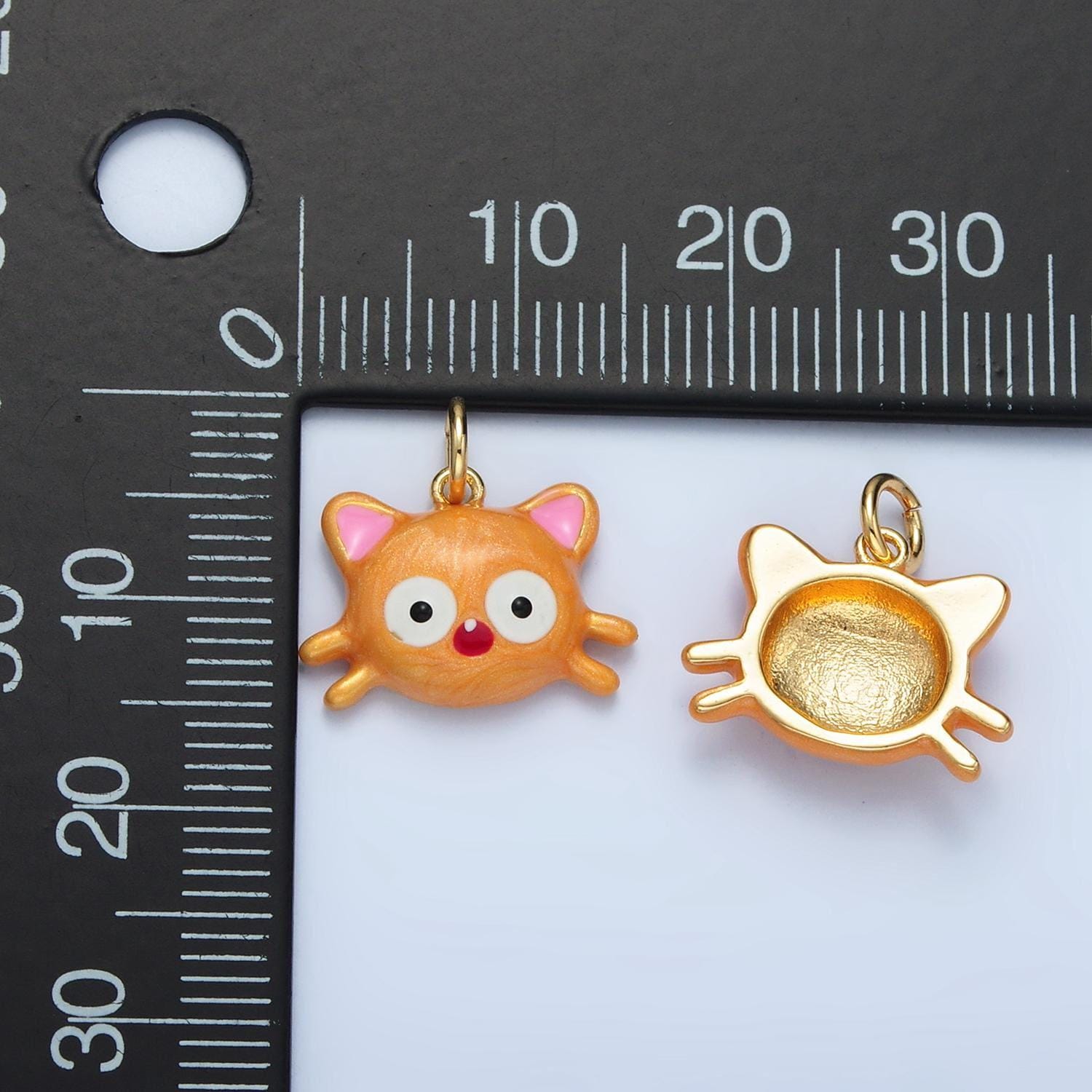 Kawaii enamel cat charm green cartoon animal pendant for kids jewelry making bracelet earring necklace component ac179