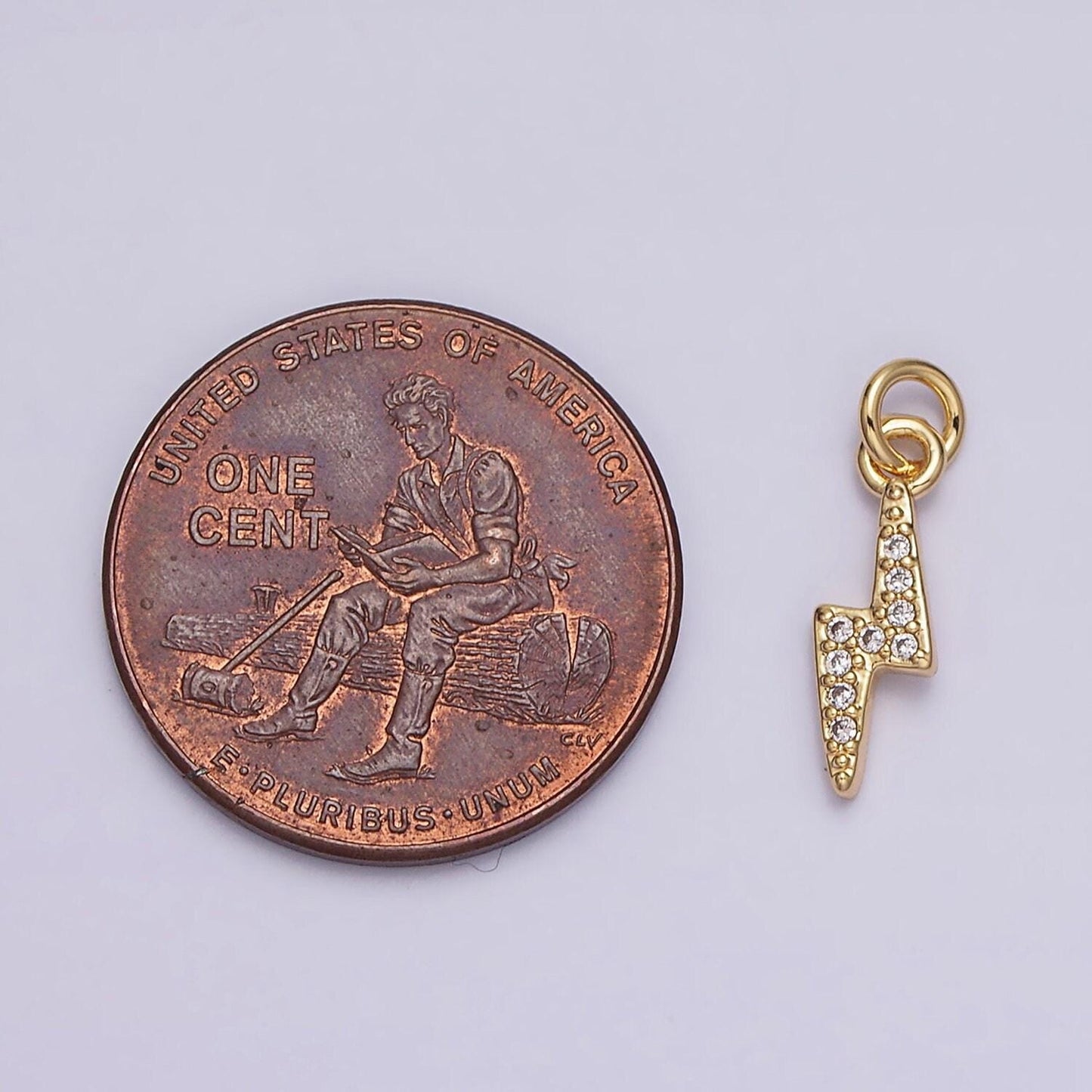 Mini cubic thunder pendant polished gold-plated tiny bolt charm for earring bracelet necklace component ac1067