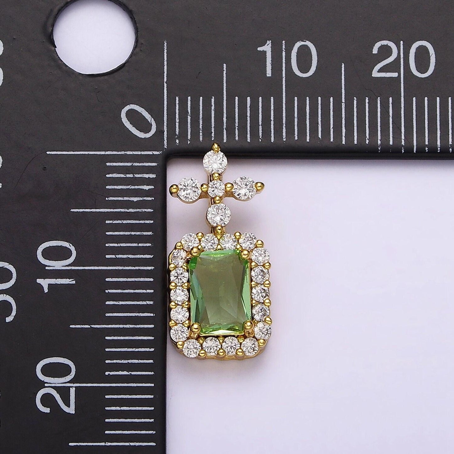 Dainty emerald cut charm green cz gold filled set with cubic zirconia accent for necklace jewelry making aa762