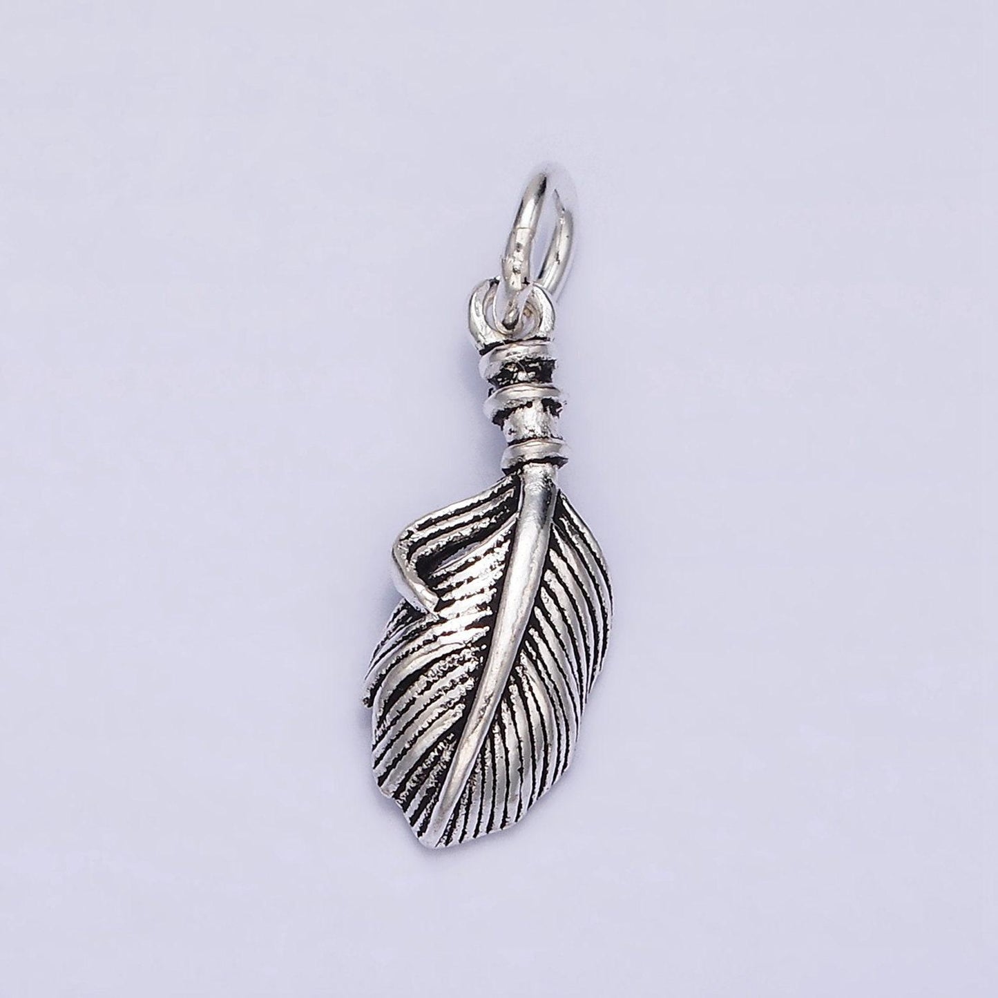 Sterling silver s925 curved line-textured natural long palm leaf charm feather charm | sl-286