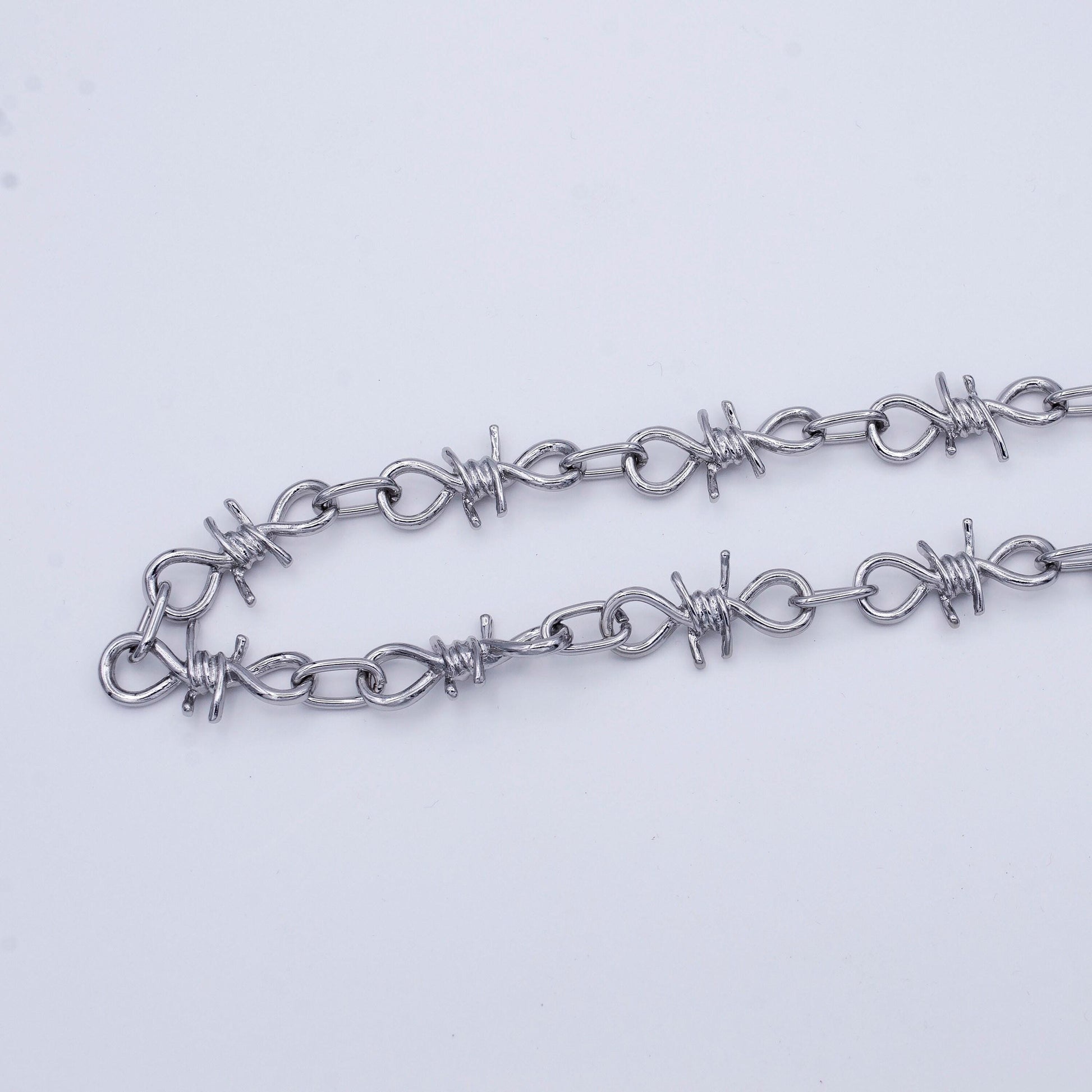 Barbed wire chain by yard gothic designed 29.3mm x 15.2mm gold, silver, black wholesale roll chain - roll-957, roll-958, roll-959