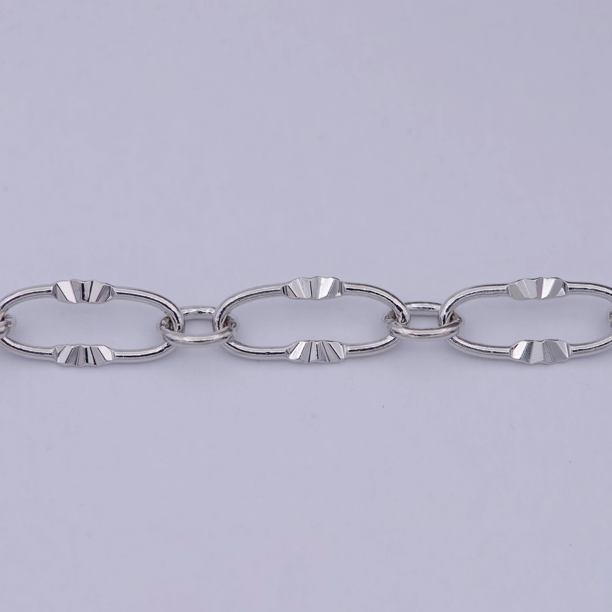 Silver pounded oval chain by yard, sunburst link chain, rolo wholesale bulk roll chain for bracelet, necklace, anklet jewelry making, 589
