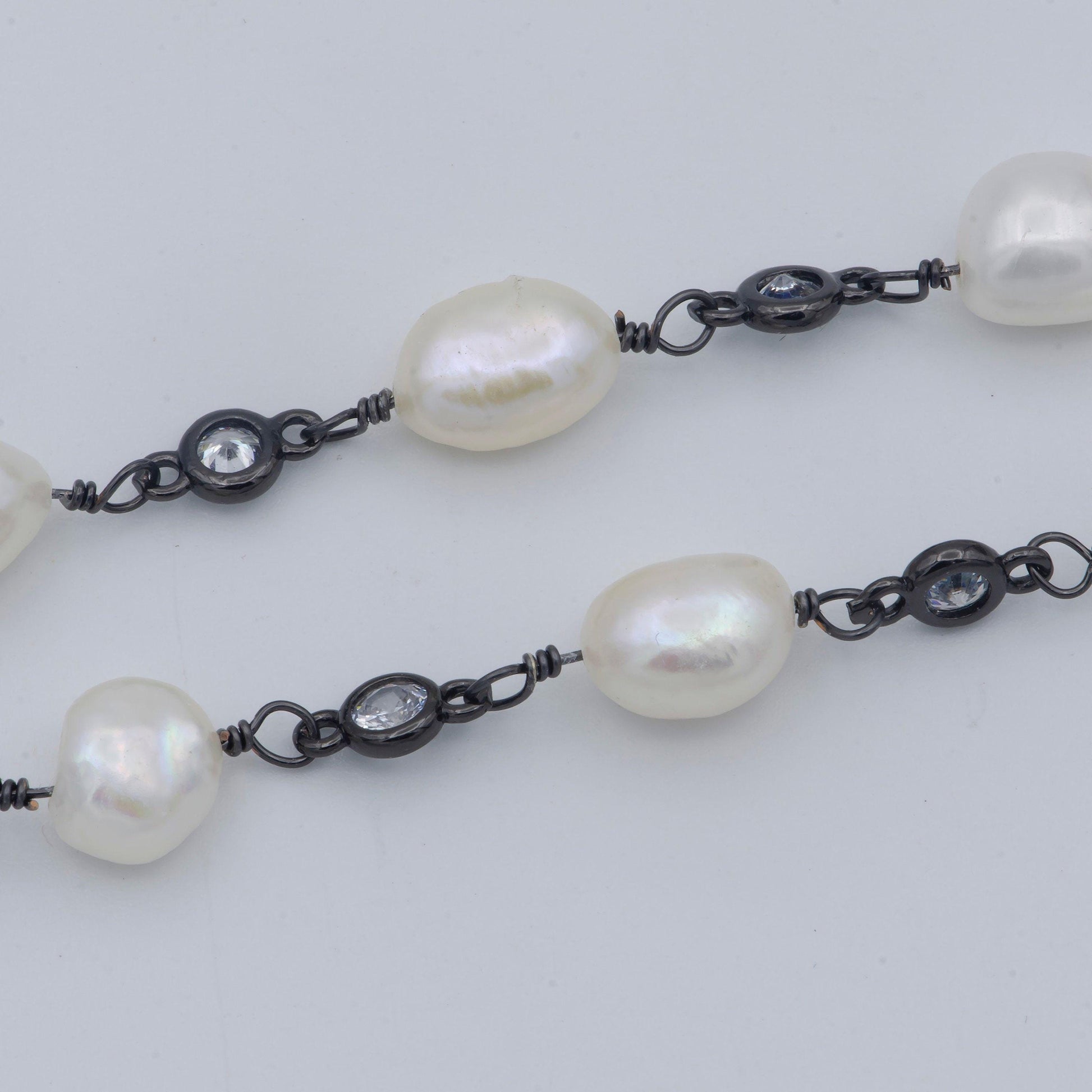 Baroque mother pearl black metal gun finish cz charm chain by yard,fresh water pearl cubic chain by foot, clear cubic zirconia chain,-465