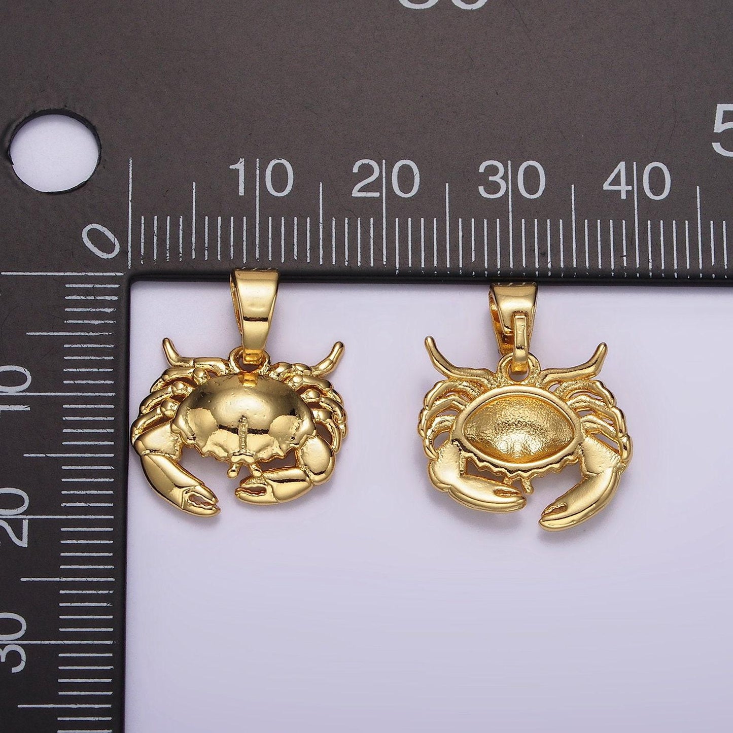 Dainty gold crab charm, king crab bracelet charm, dainty necklace charm, tiny earring charm, ocean underwater animal ah042