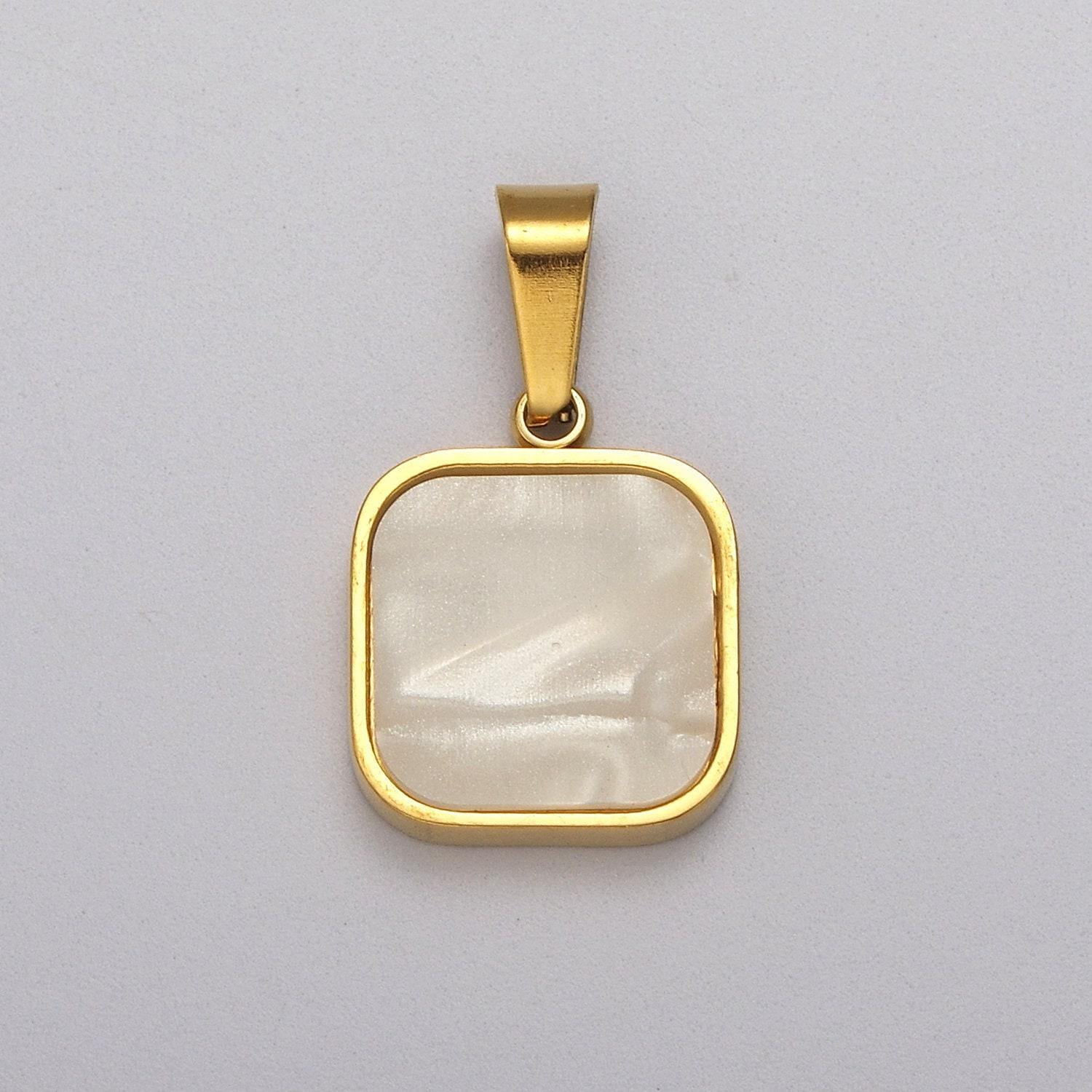 Dainty square pendant with pearl for minimalist unisex jewelry charm p1149