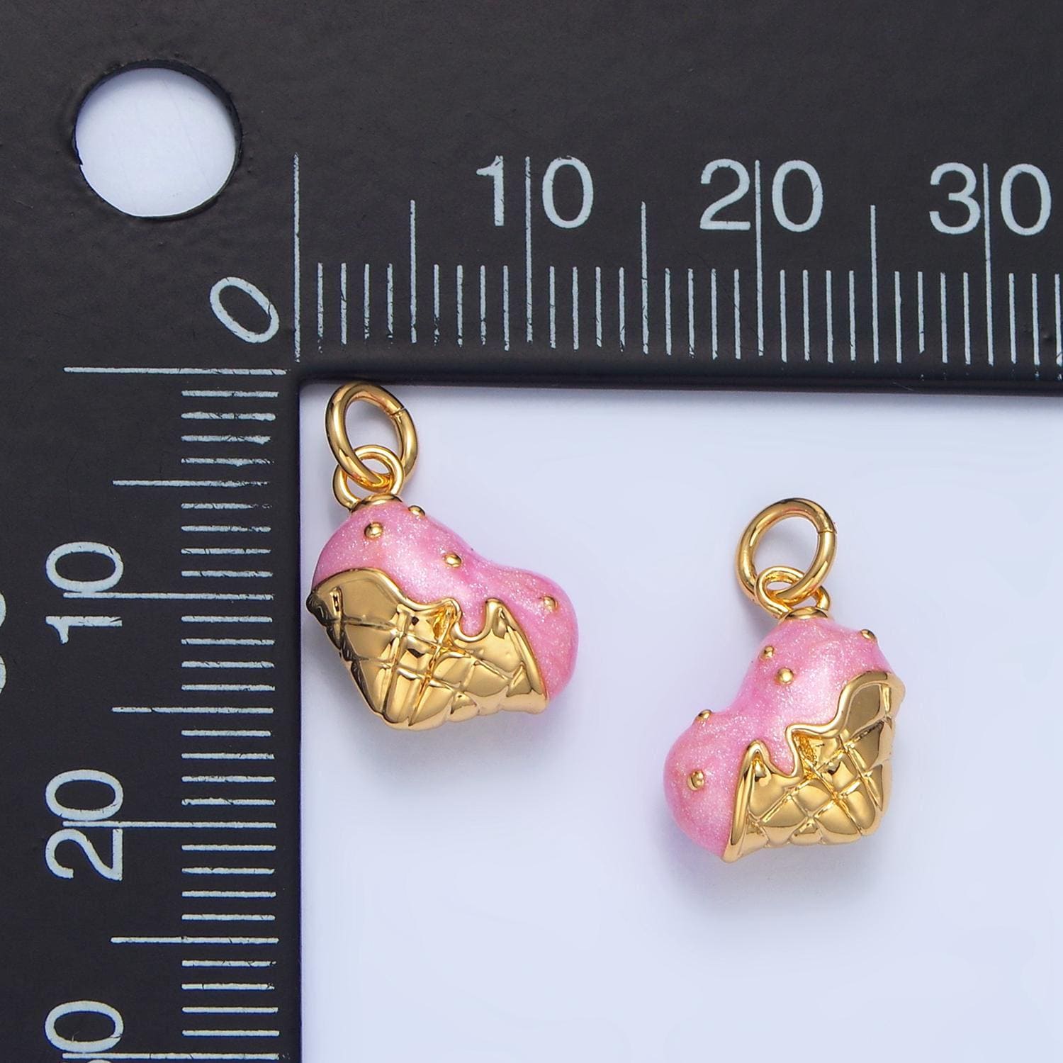 Pink heart shaped ice cream 24k gold filled enamel charm | x-835