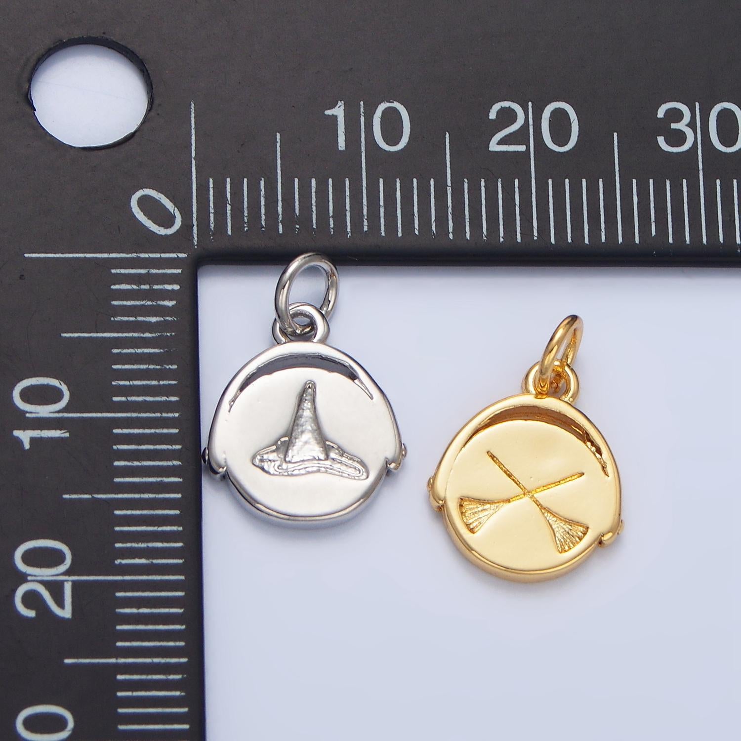 Double sided witch hat charm broom charm halloween sorcerers hat pendant halloween jewelry inspired for necklace bracelet supply x908