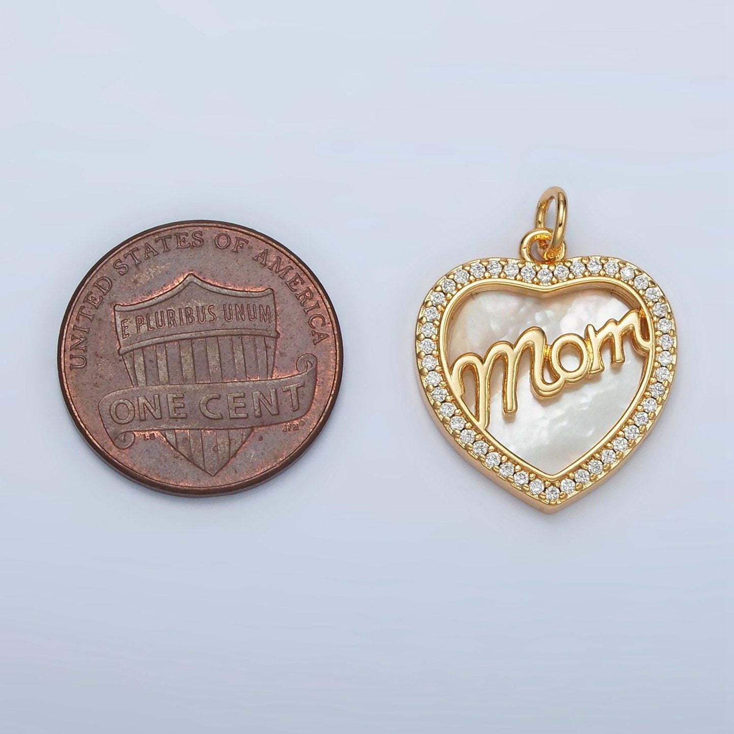 24k gold filled shell pearl cz paved 'mom' heart charm | ag-858