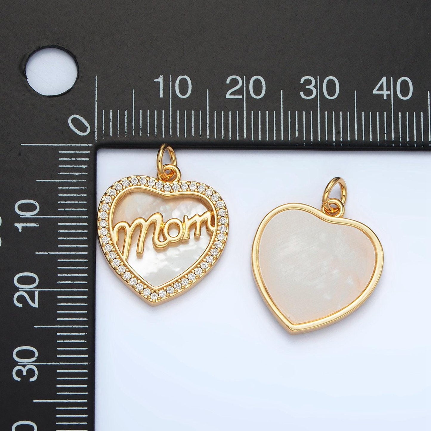24k gold filled shell pearl cz paved 'mom' heart charm | ag-858