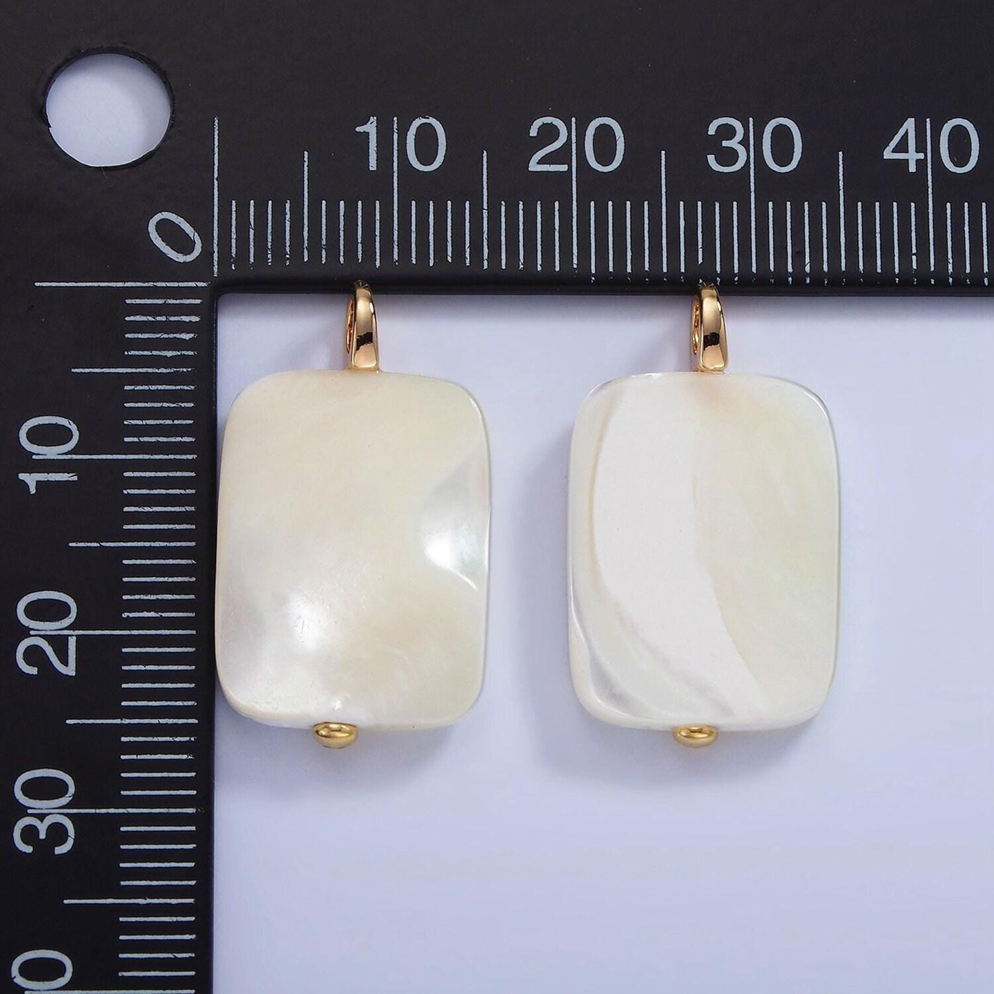 14k gold filled 25mm rectangular flat shell pearl pendant | p-1678