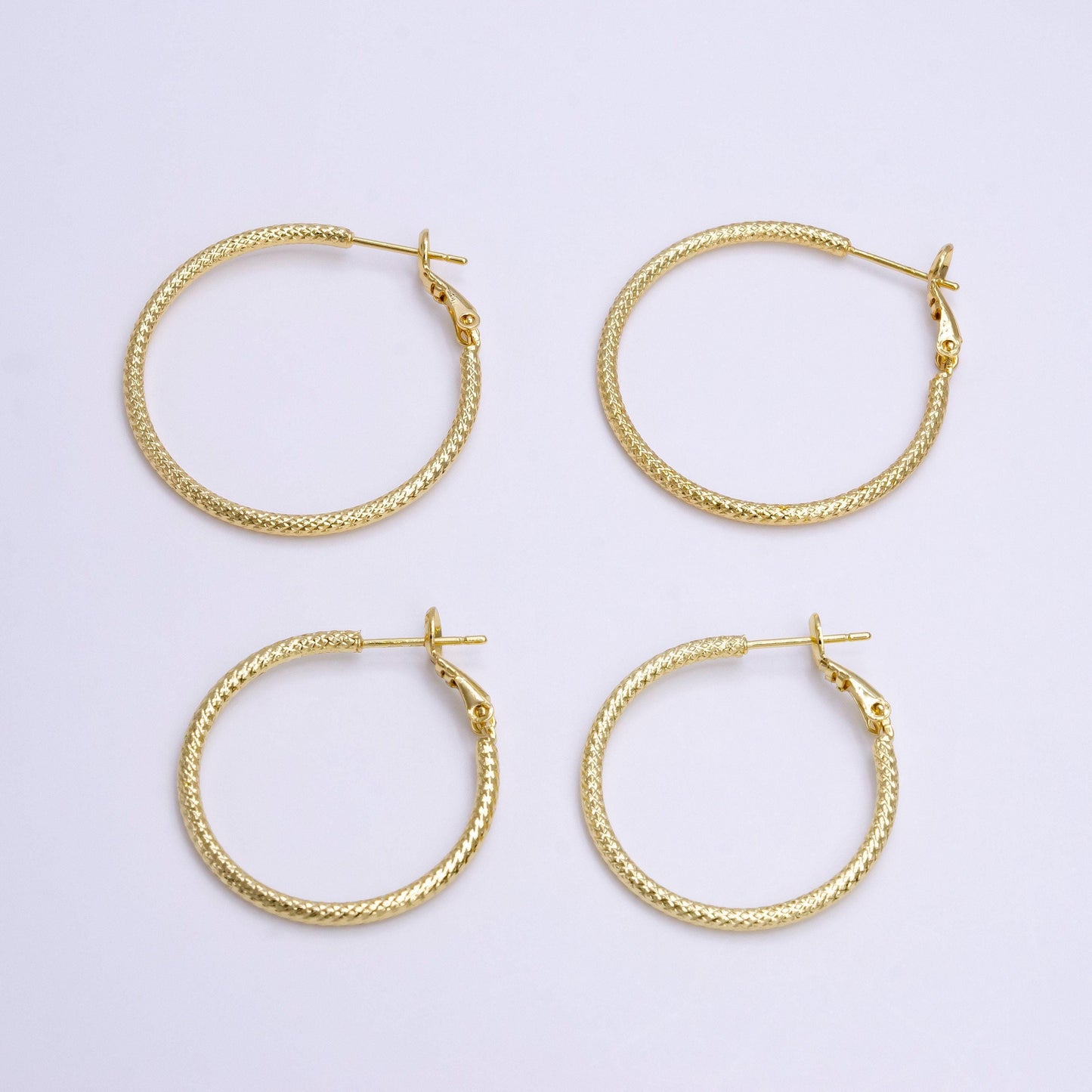 14k gold filled 30mm, 35mm round rhombus textured hinge hoop earrings | ae081 ae082