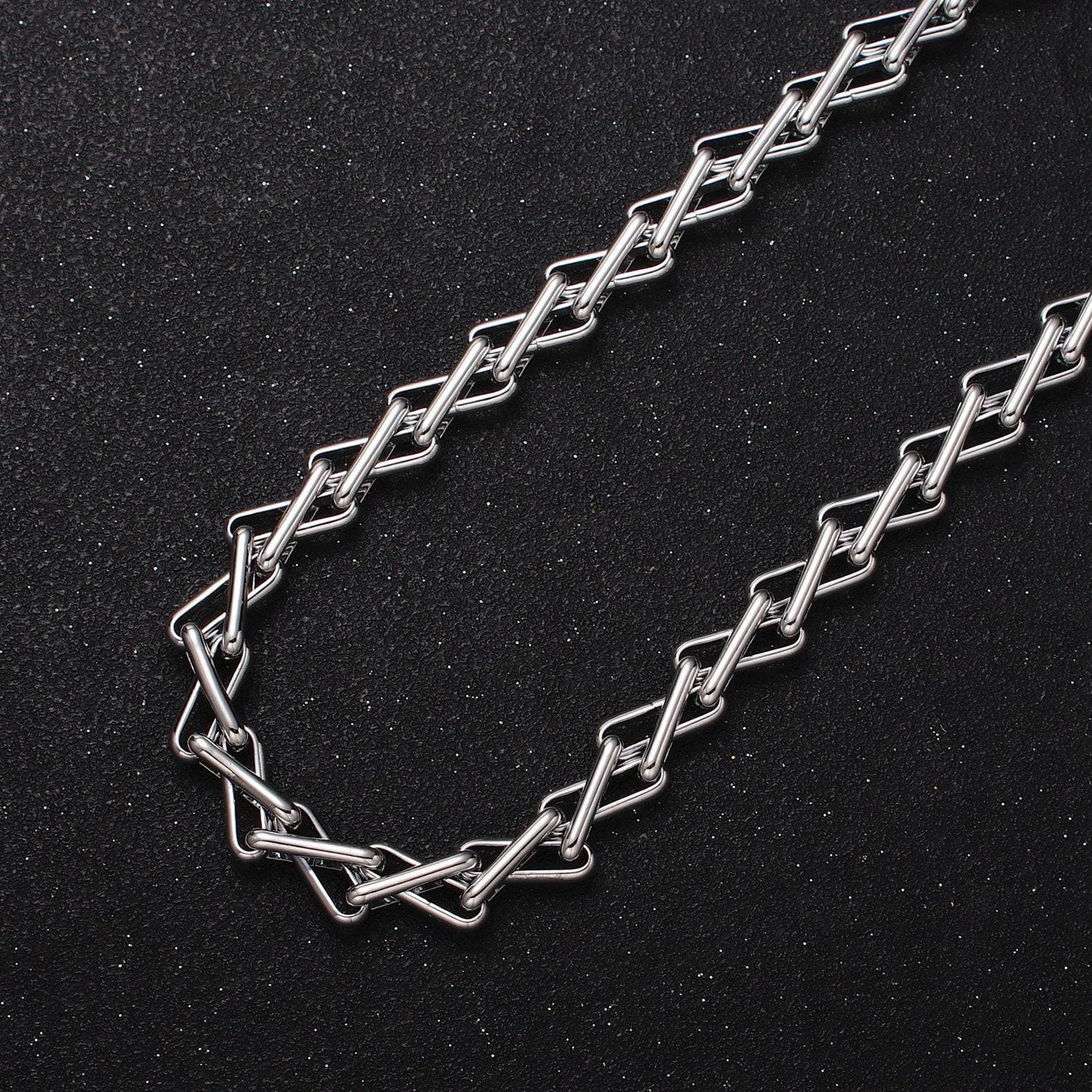 24k gold filled geometric designed multiple paperclip zig zag unfinished wholesale jewelry making chain by yard | roll-1123 roll-1202