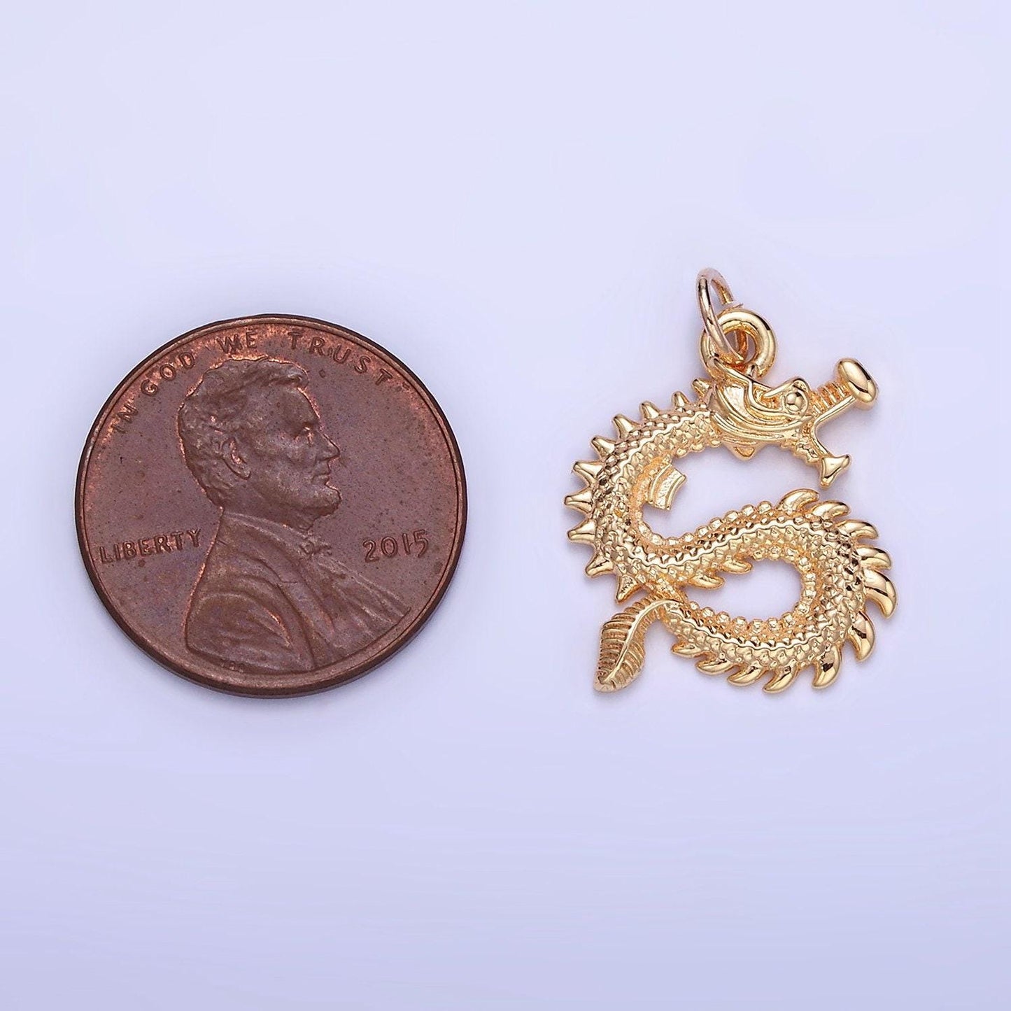 Dainty dragon charm mythical animal pendant gold dragon pendant for necklace earring supply c470