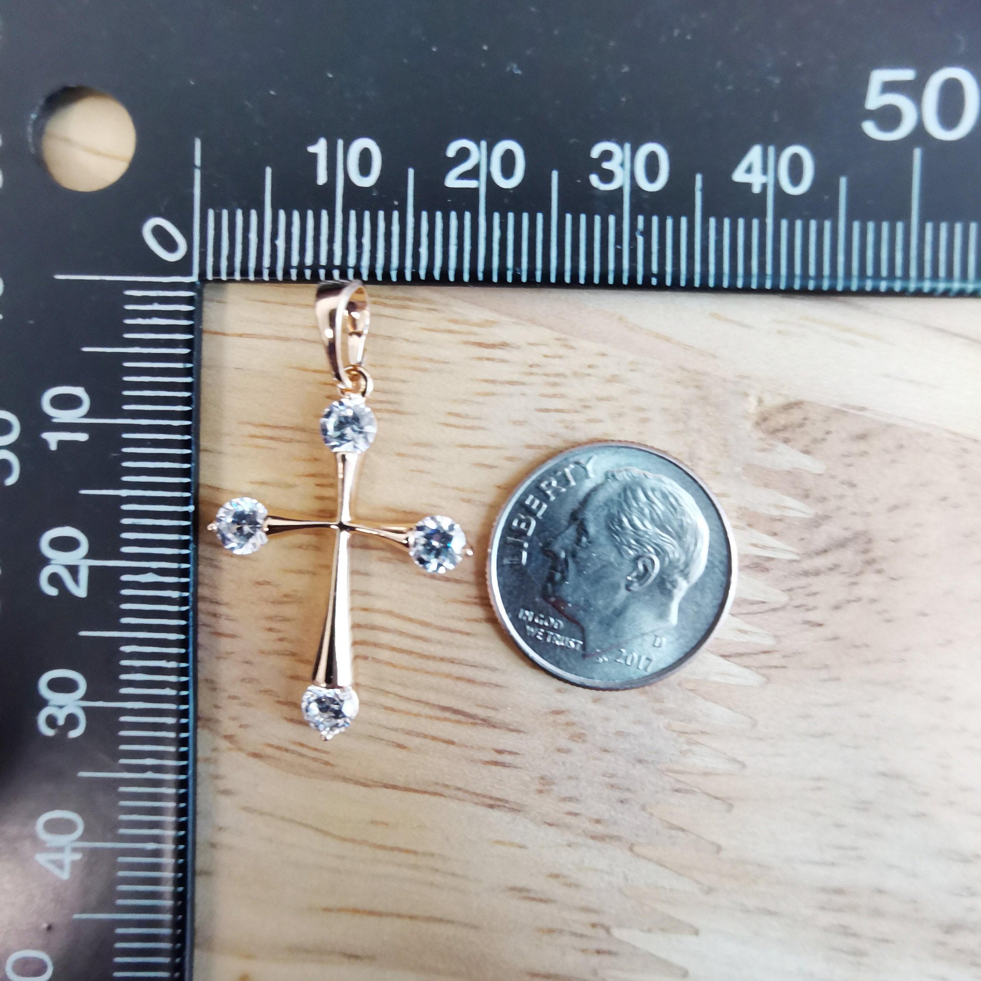 Simple minimalist gold filled cross pendants i-827