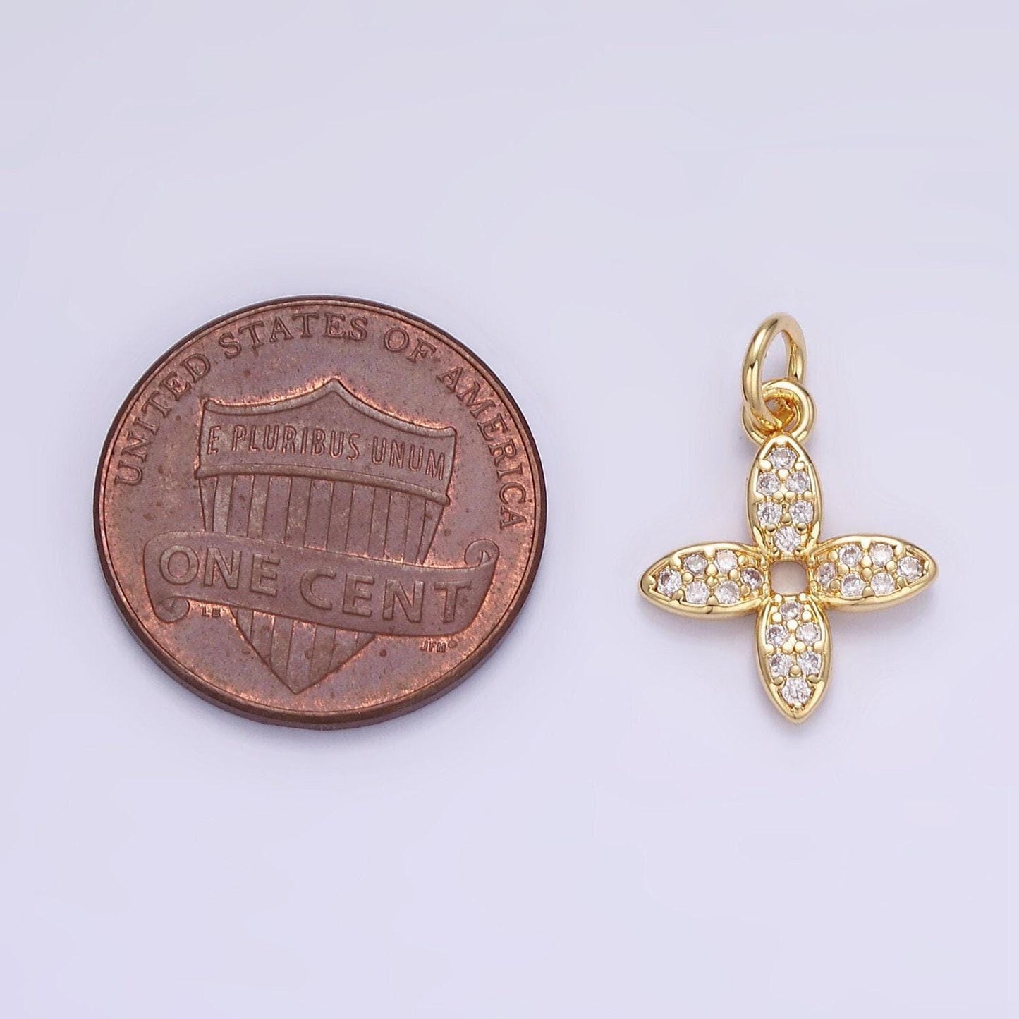 Micro pave cz flower charm mini gold flower patch cubic charm dainty flower pendant dainty charm for diy supply c303