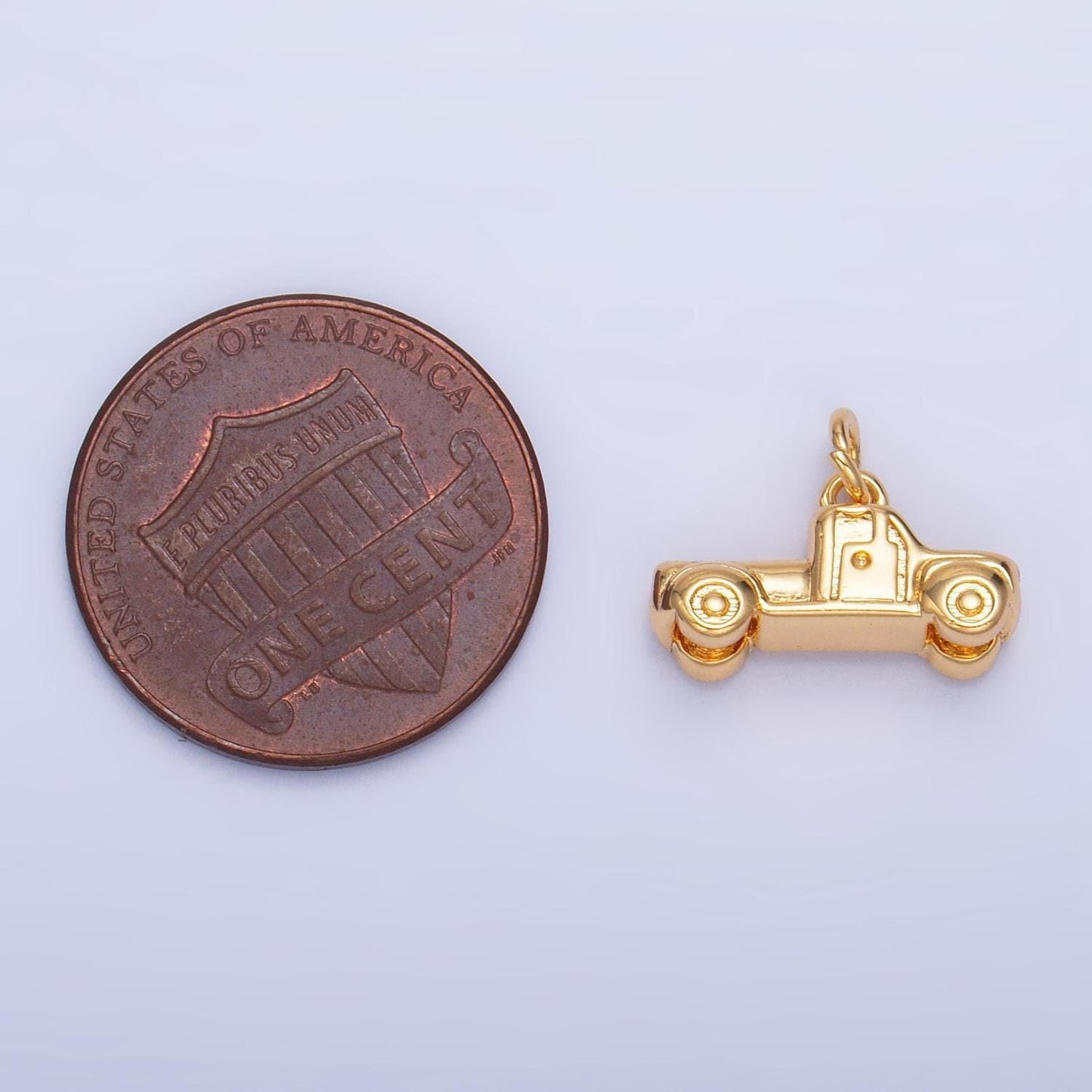 Mini gold pick up truck car charm for necklace bracelet pendant antique car design mix charm road truck inspired w045