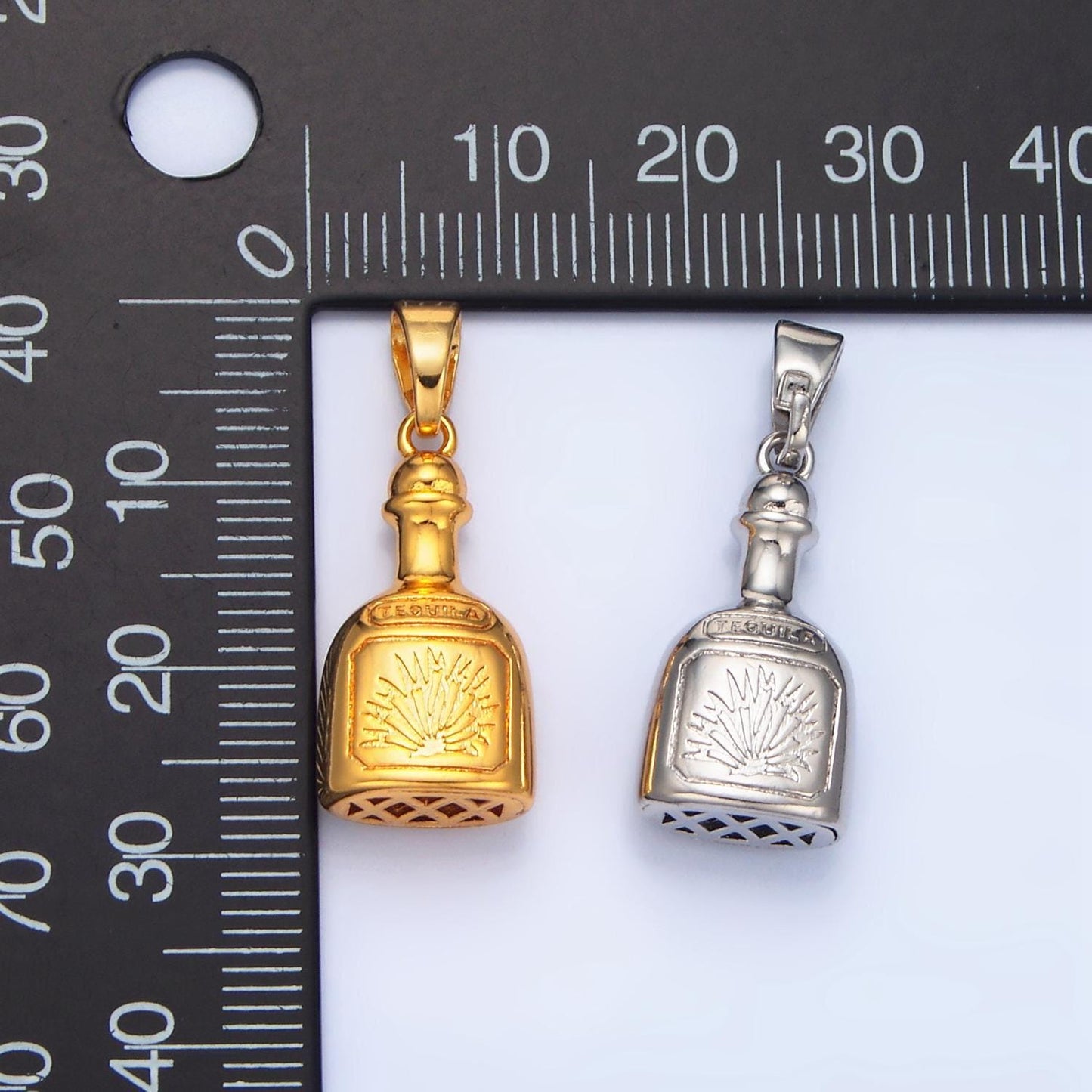 Dainty 24k gold filled tequila bottle charms silver bottle pendant jewelry supply wholesale i858
