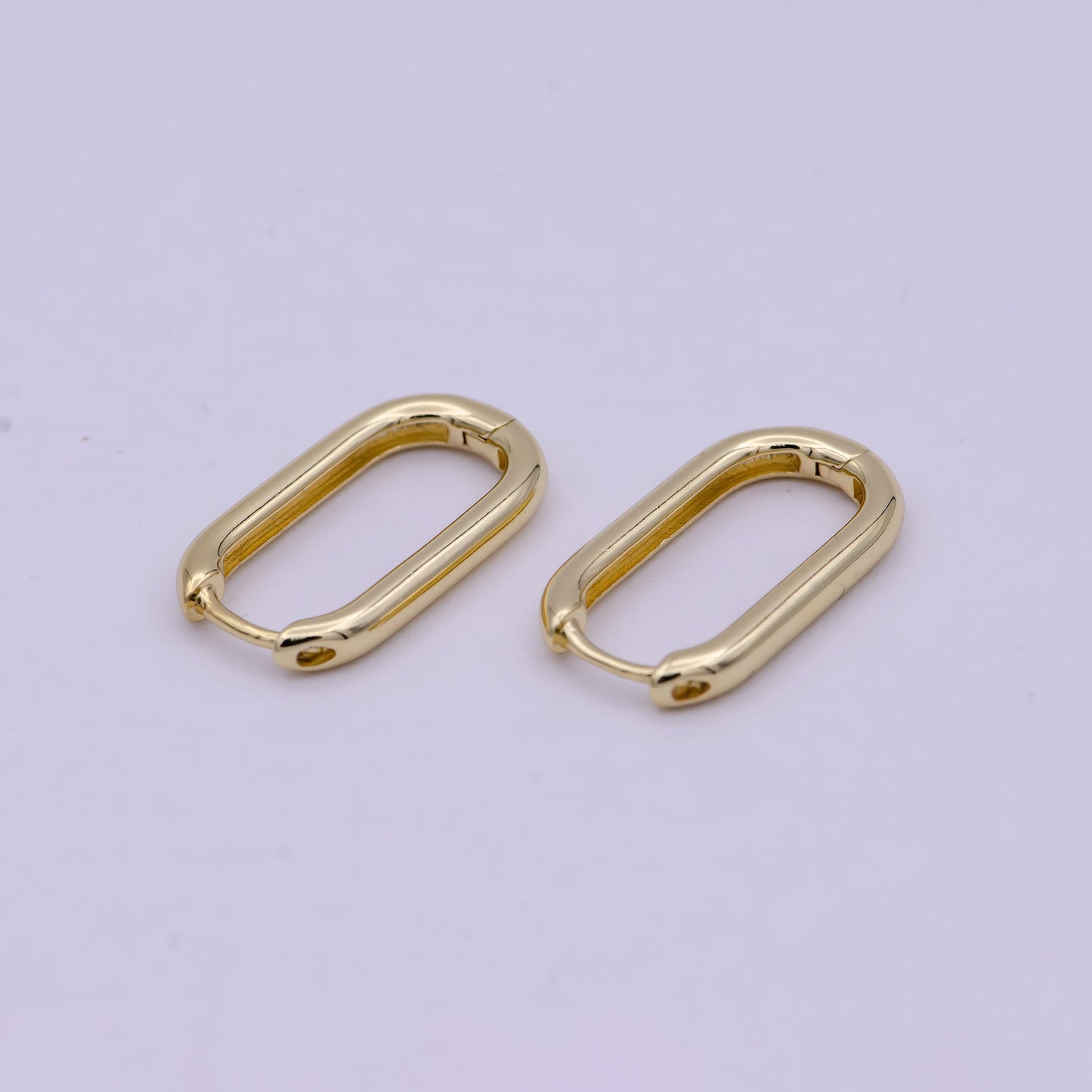 14k gold filled u-shaped hoops huggie earrings with lever back enclosure t270