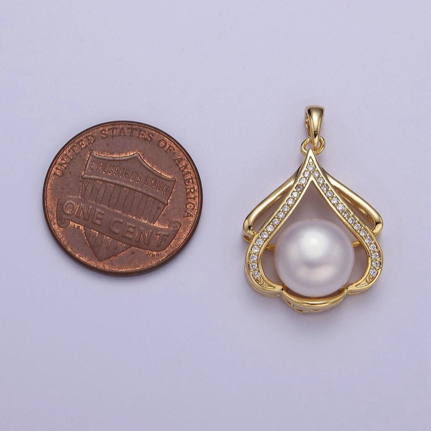Classic gold style pearl pendant with clear cubic zirconia stone charm for minimalist jewelry dangle charm j-466