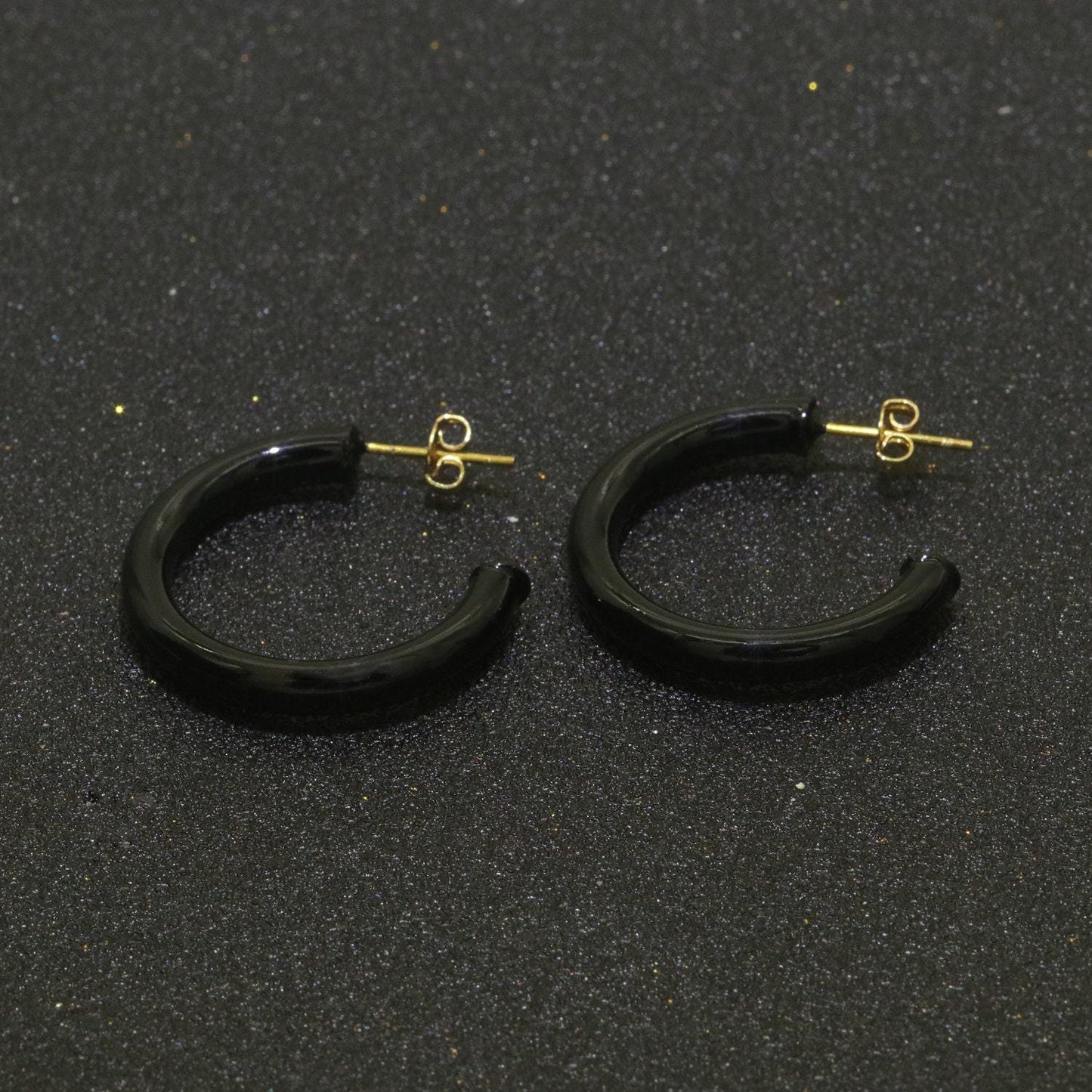 Cute candy hoop earring in 14k gold fill black, teal, white, pink, purple, green or yellow enamel • 30mm enamel cartilage huggie hoop goft