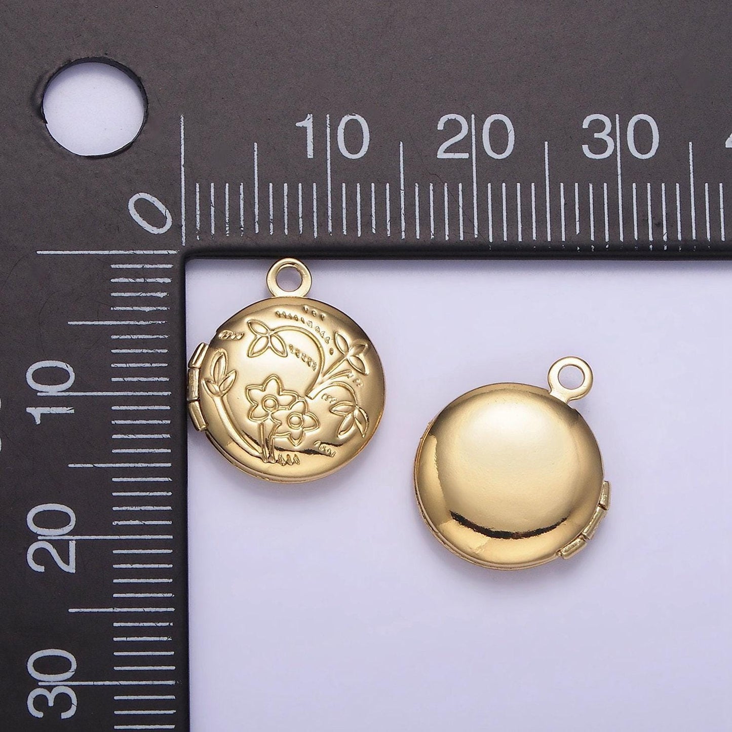 24k gold filled nature flower engraved round locket in gold & silver | d364