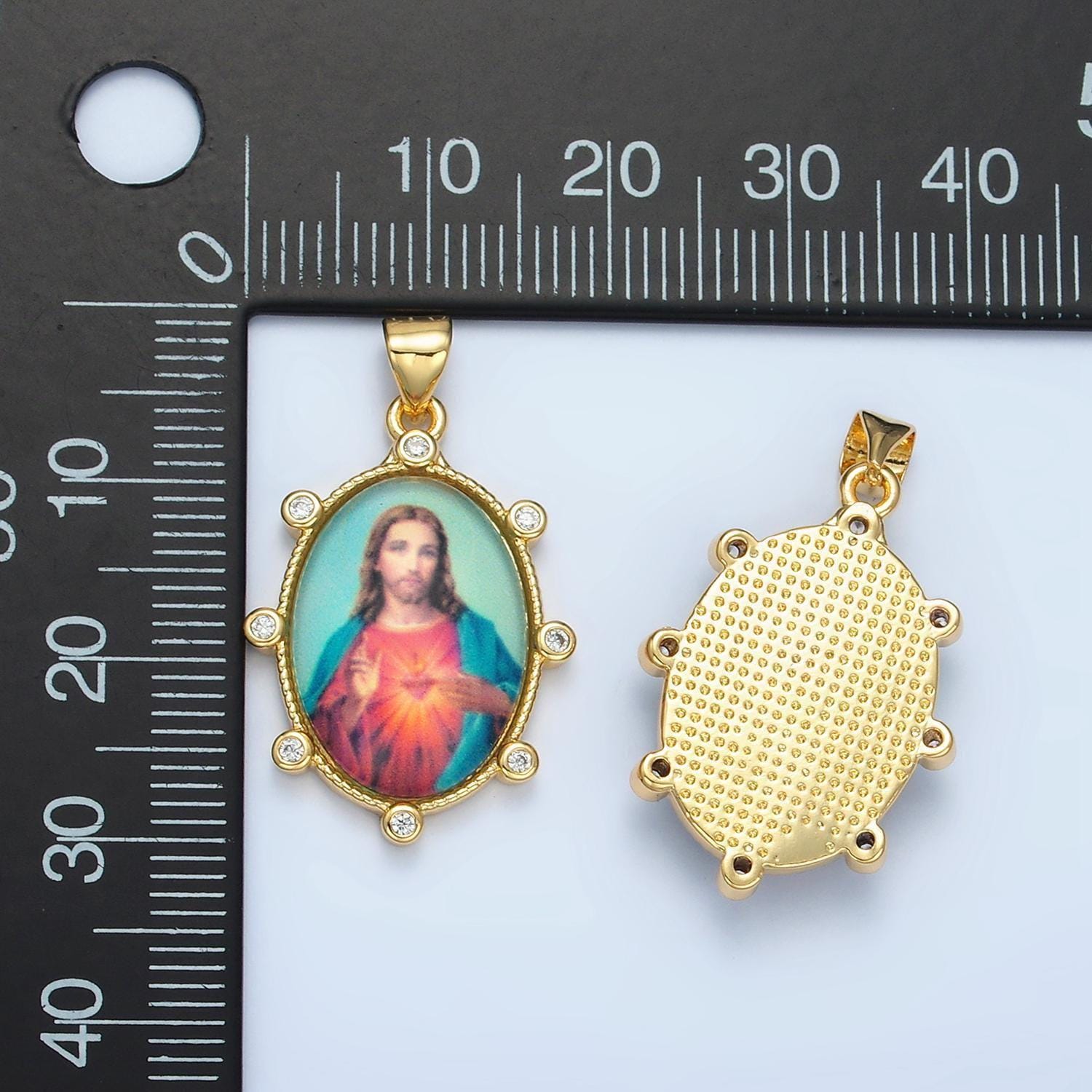 Dainty gold filled catholic medals jesus pendant christ the lord picture pendant medallion religious charm aa902