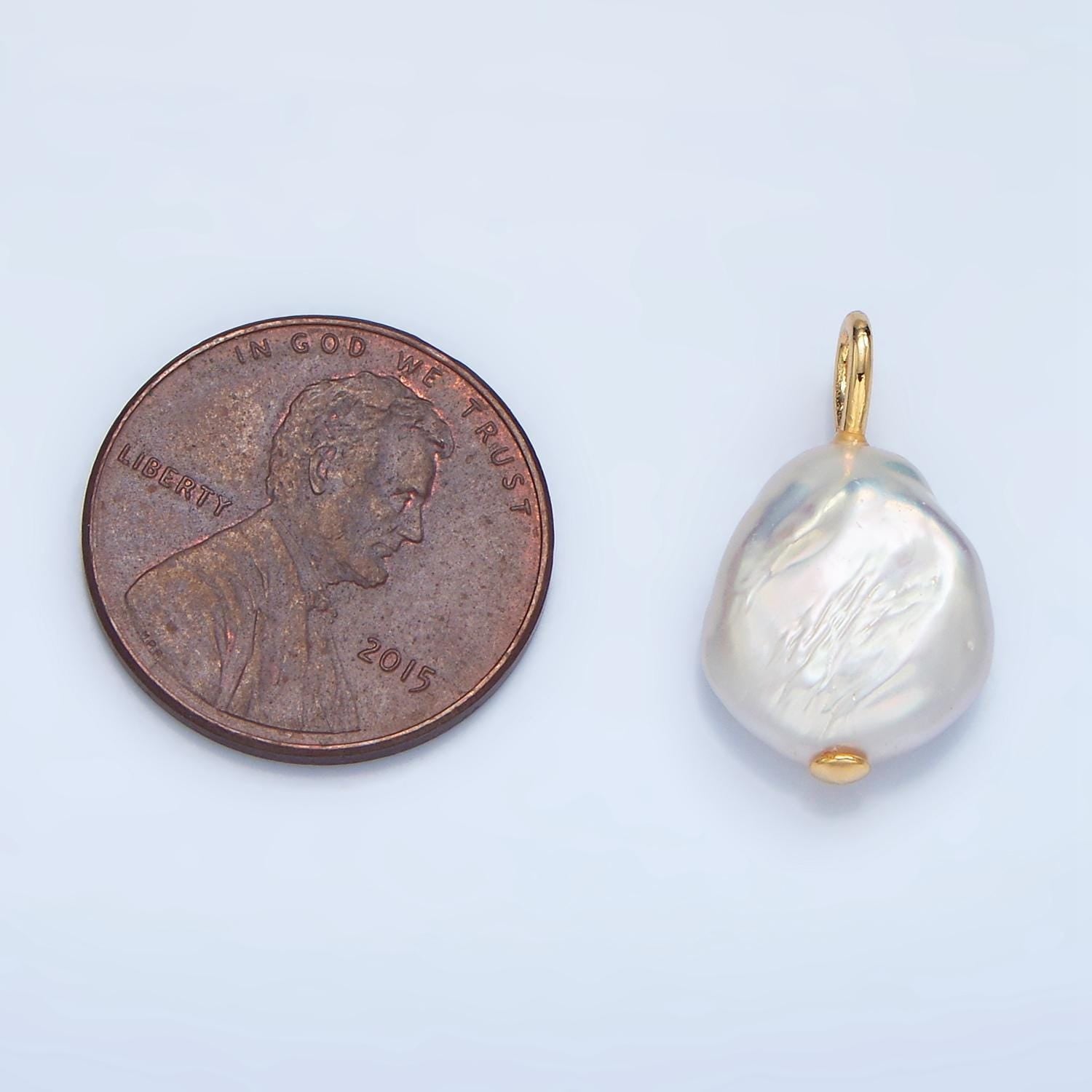 Beautiful white button baroque oval pearl charm teardrop genuine freshwater mermaid pearls pendant p1899