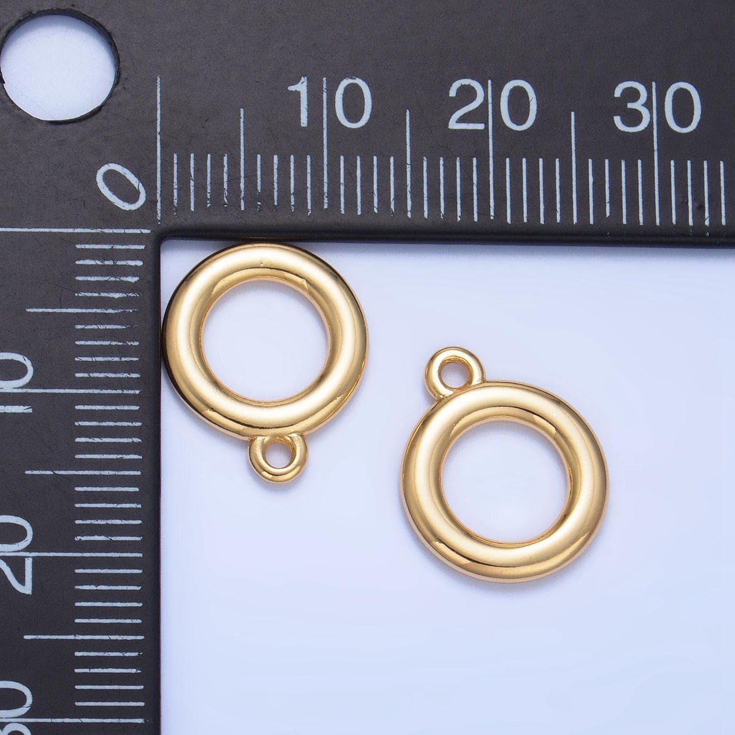 Minimalist round circle 24k gold filled charm | x-596