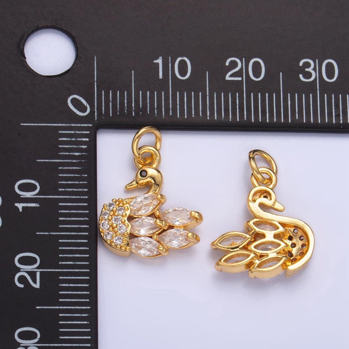 Clear cz micro paved swan bird animal 24k gold filled charm | w-091