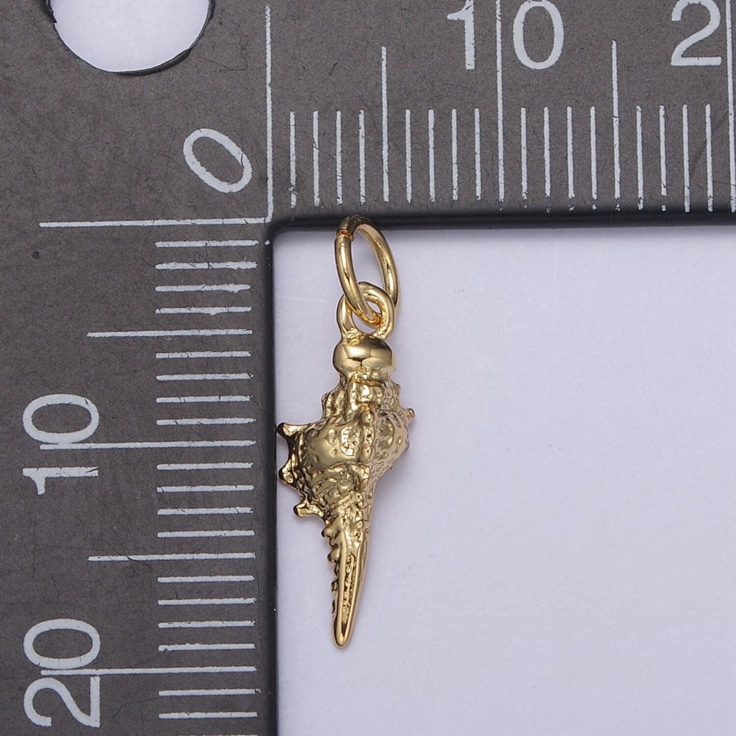 Dainty gold conch sea shell pendant micro summer ocean snail shell charm | diy fashion jewelry add on necklace bracelet | n-869
