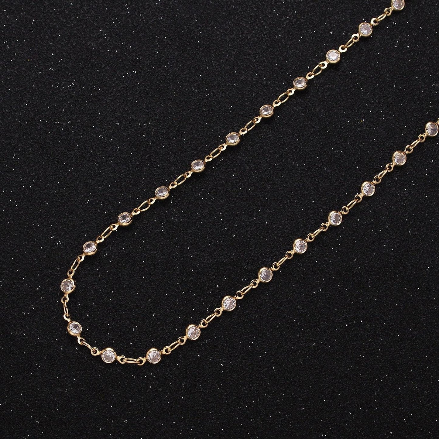 Dainty 16k gold filled 2.6mm clear round bezel cut cz figure eight link designed unfinished chain by yard for jewelry making | roll-1337