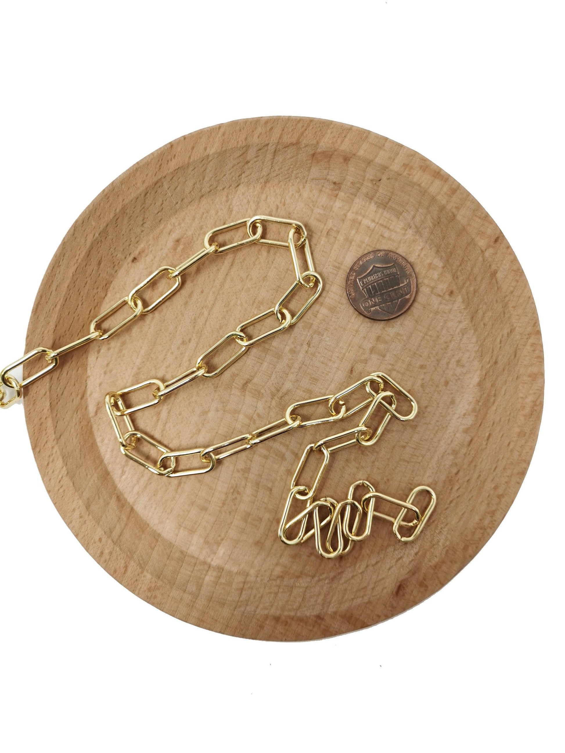 Gold paperclip chain by yard, oval link chain, wholesale bulk roll chain jewelry making,thickness 1.5mm, 73/186