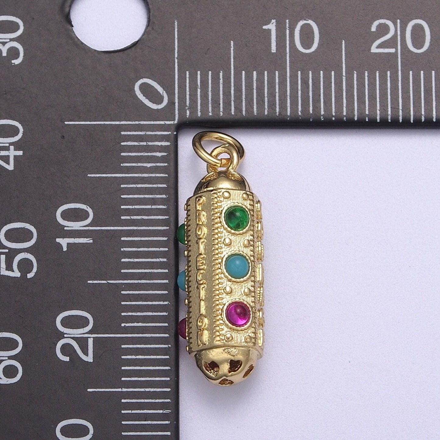 24k gold filled amulet pill pendant with encouraging word " courage, protection, bonheur " written n-306