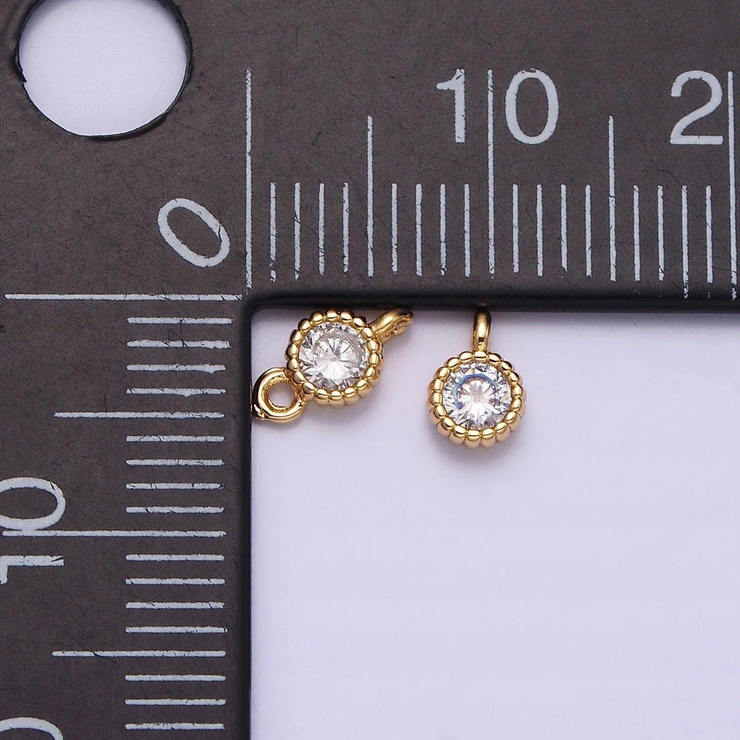 16k gold filled 4.5mm clear triangle cz dotted bezel connector in gold & silver | y-913