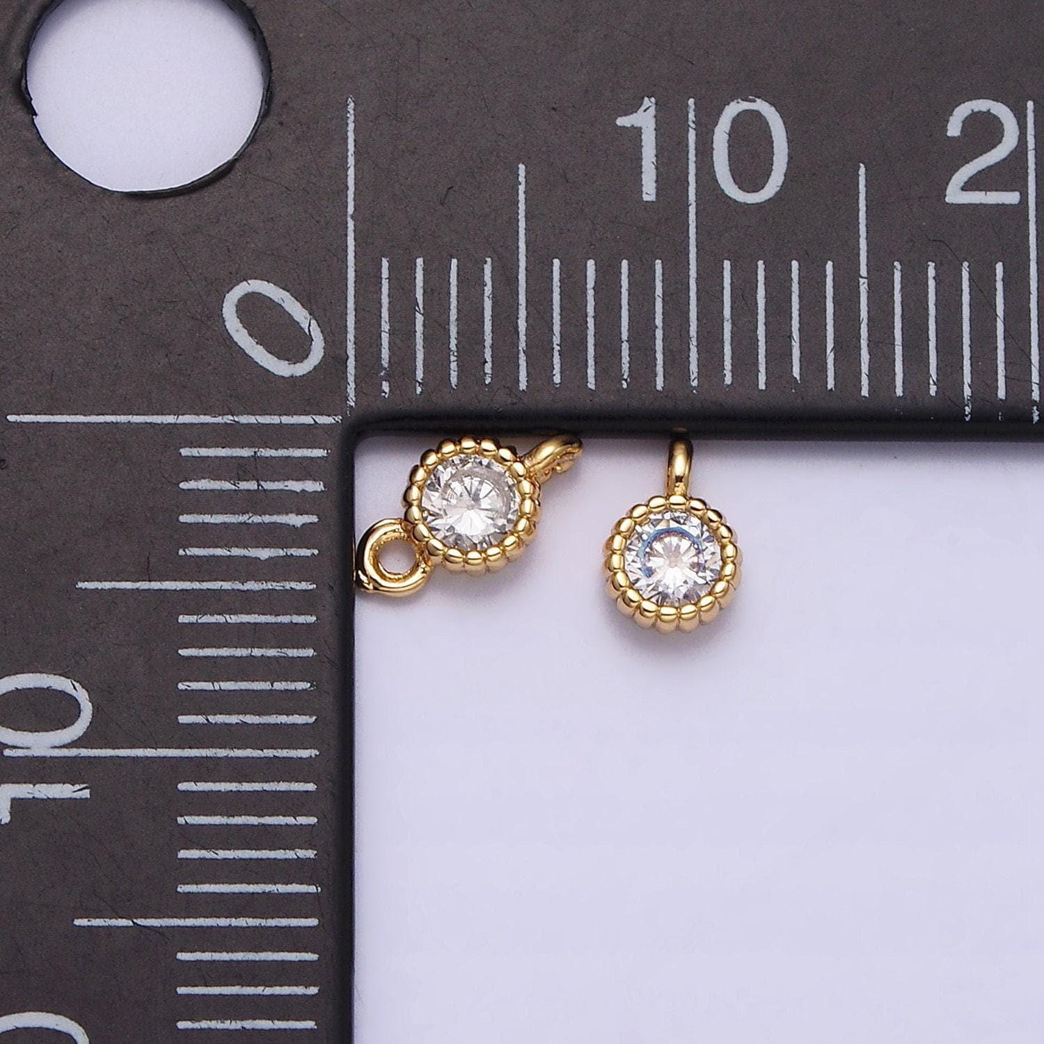 16k gold filled 4.5mm clear triangle cz dotted bezel connector in gold & silver | y-913