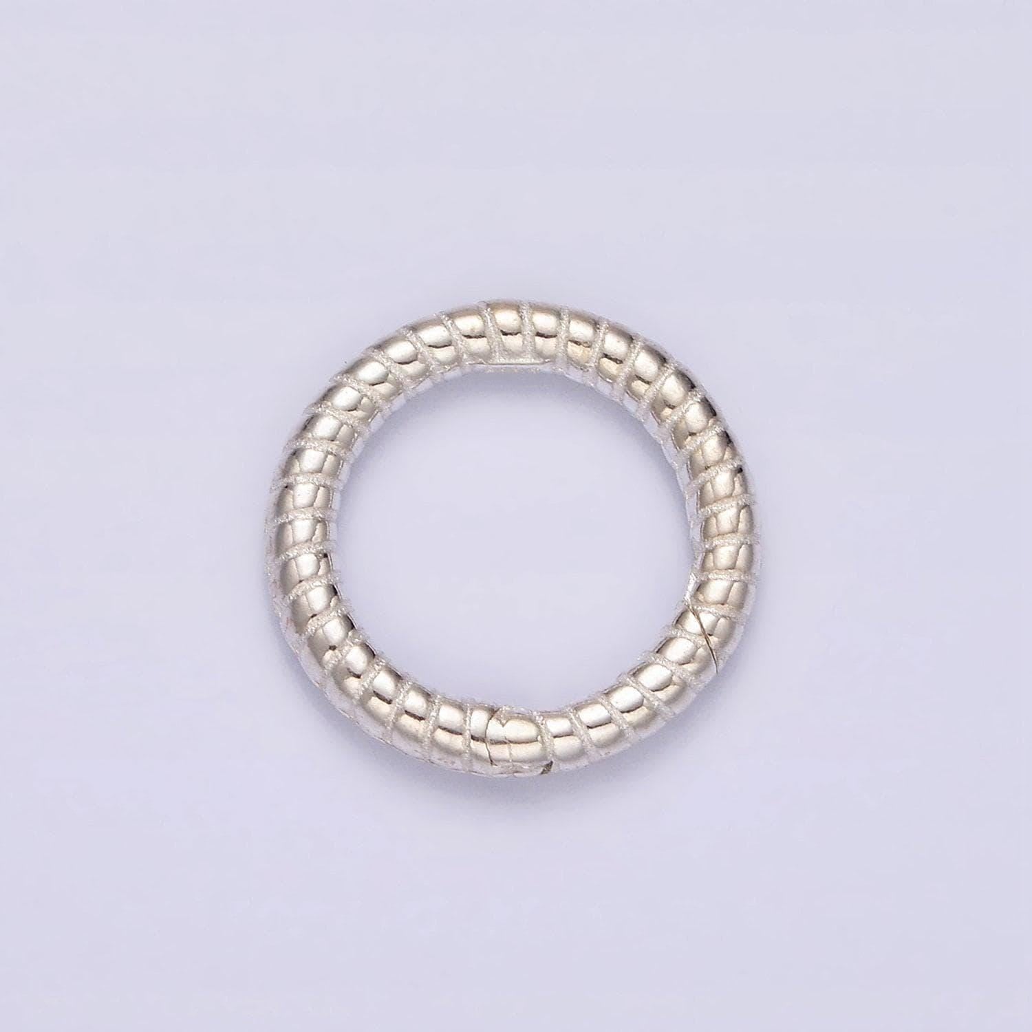 S925 sterling silver 15.7mm line-textured round push spring gate ring supply | sl-385