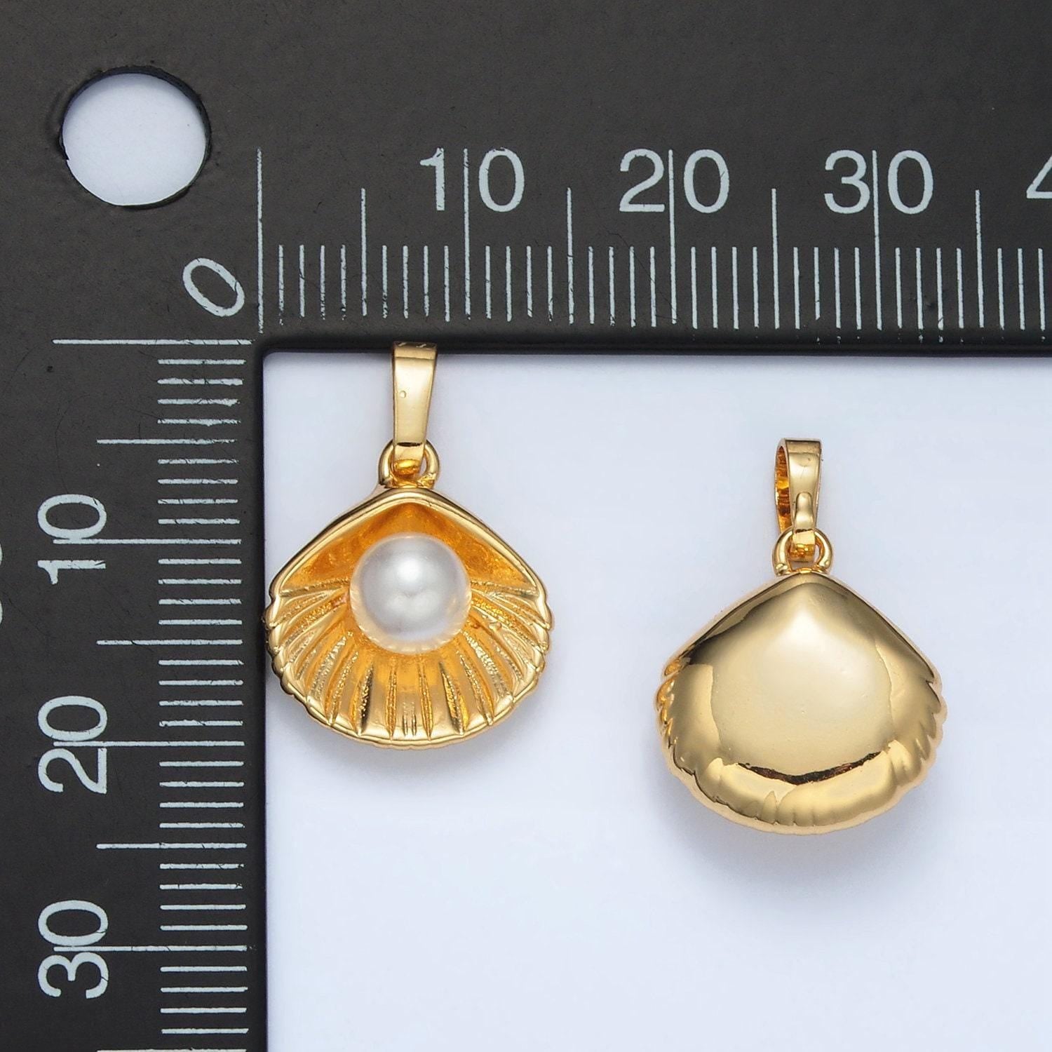 Gold filled pearl shell open clam pendant | aa1393