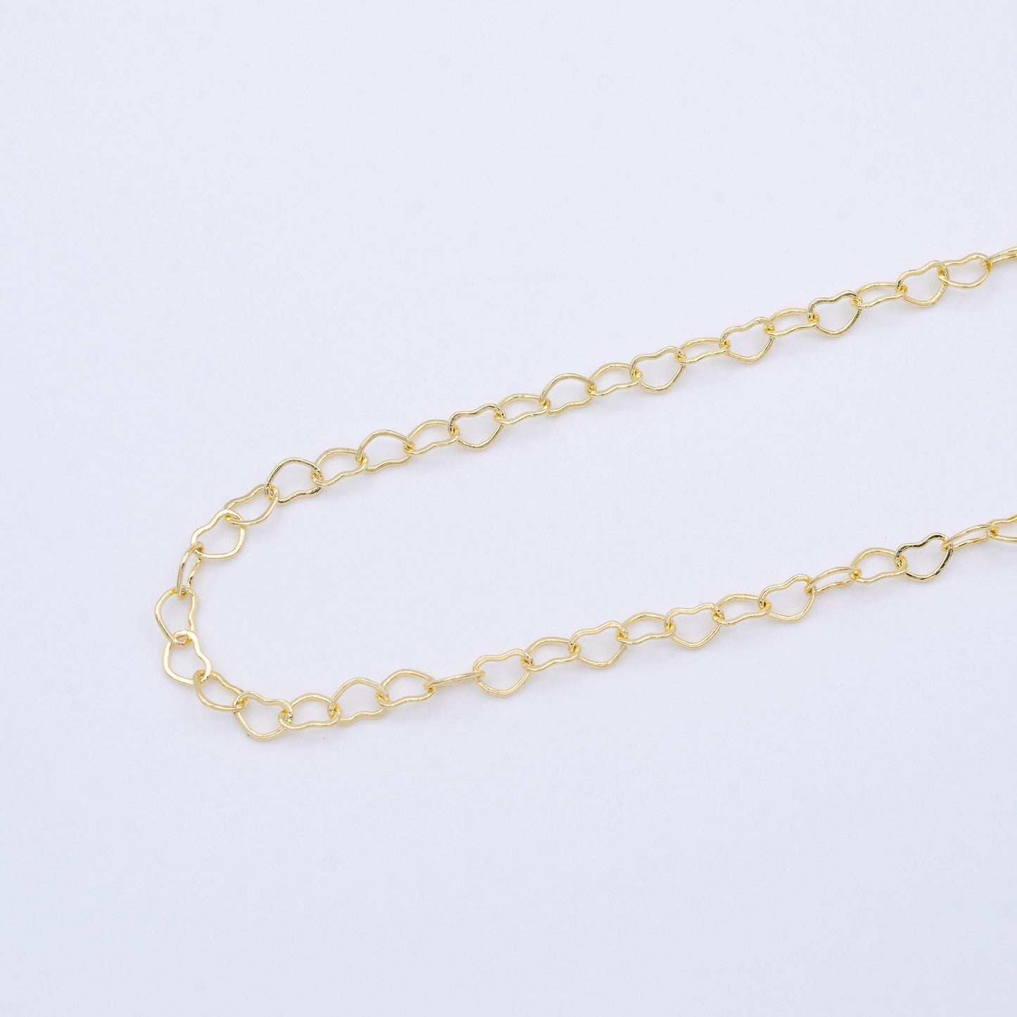 Gold heart link gold chain by yard, lovely heart charm chain, wholesale bulk roll chain for jewelry making width 3.4mm roll-1076