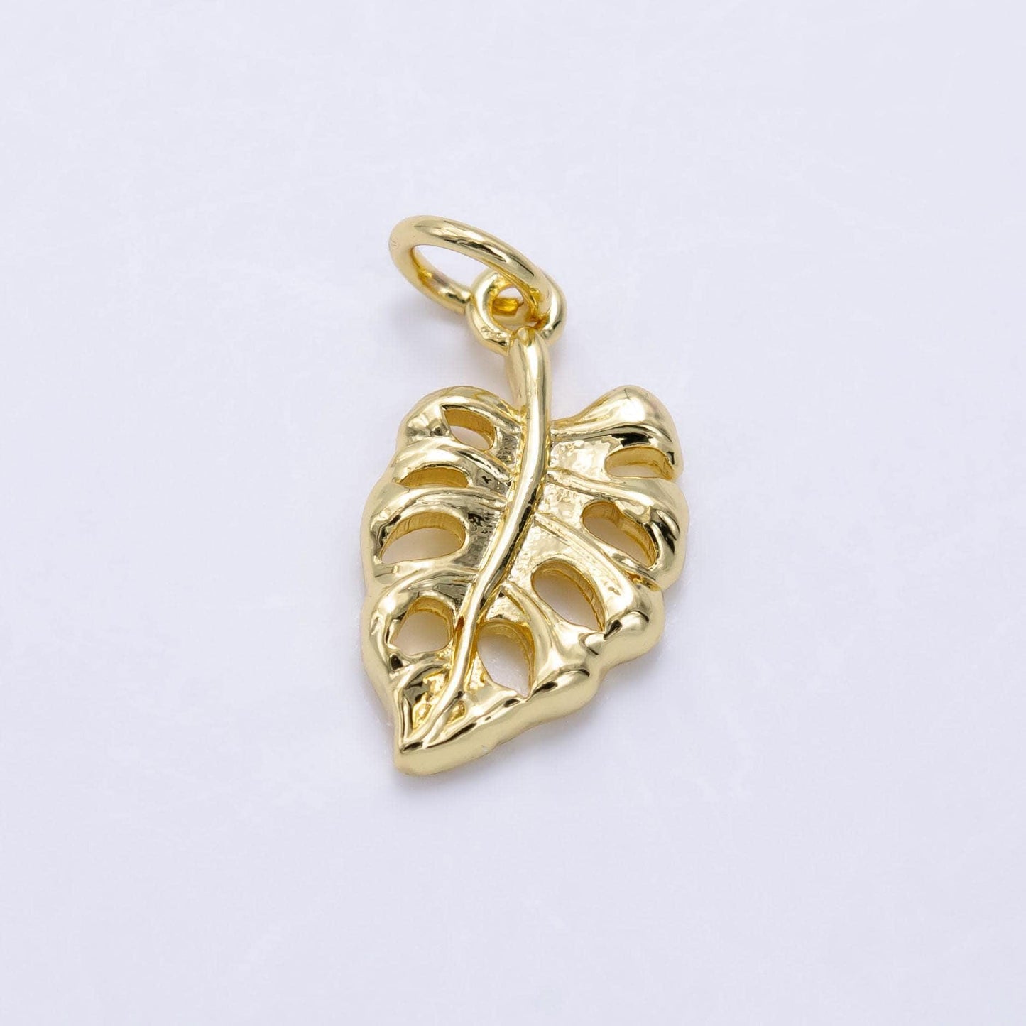 Mini monstera plant leaf 15mm 14k gold filled nature charm | x-793