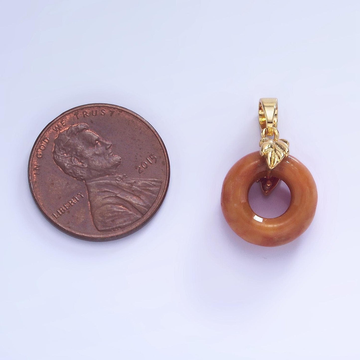 Good fortune gold carnelian circle pendant donut charm lucky jewelry aa1243